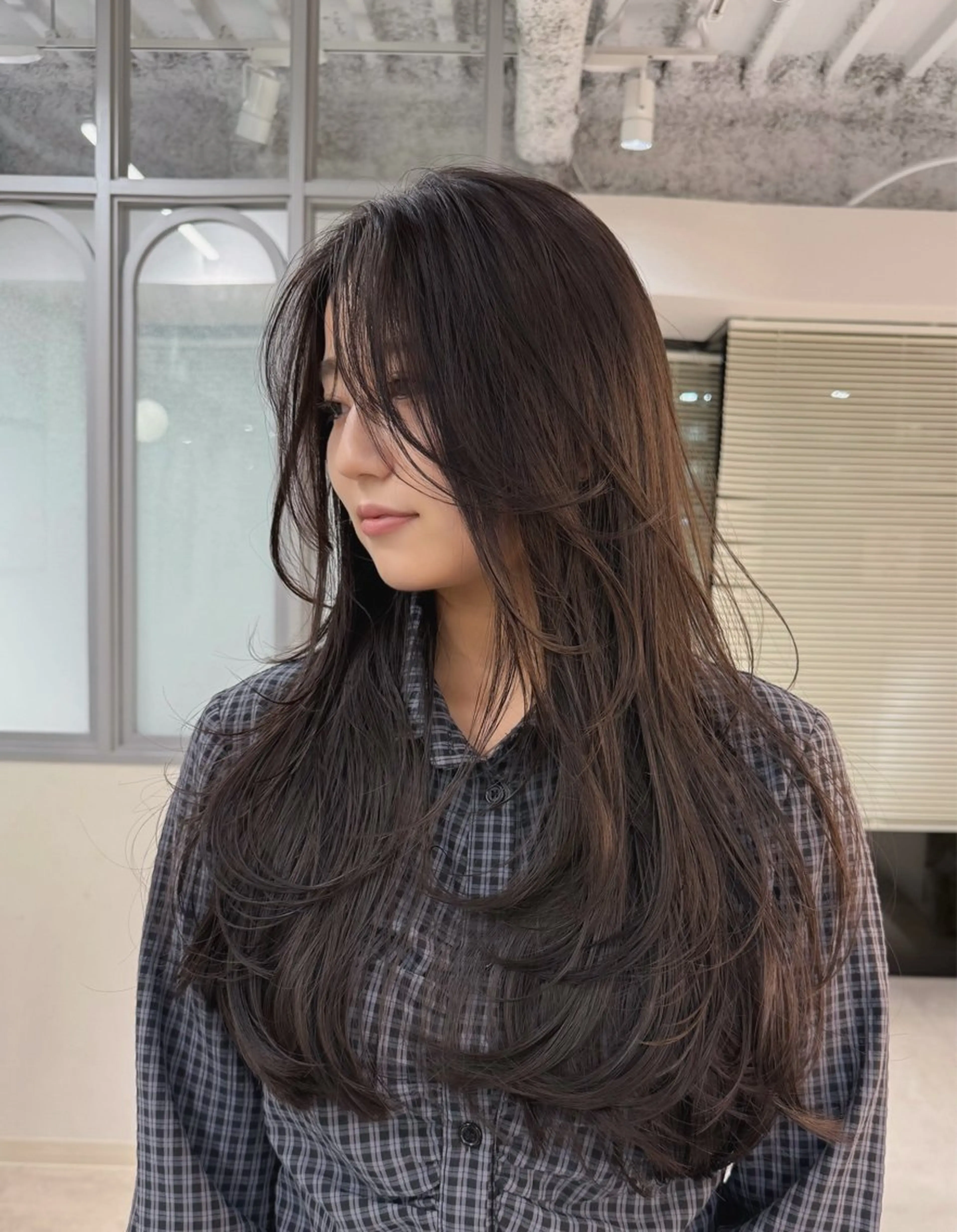 ロング カット KEIGO/ ブリーチ、矯正特化のヘアスタイル