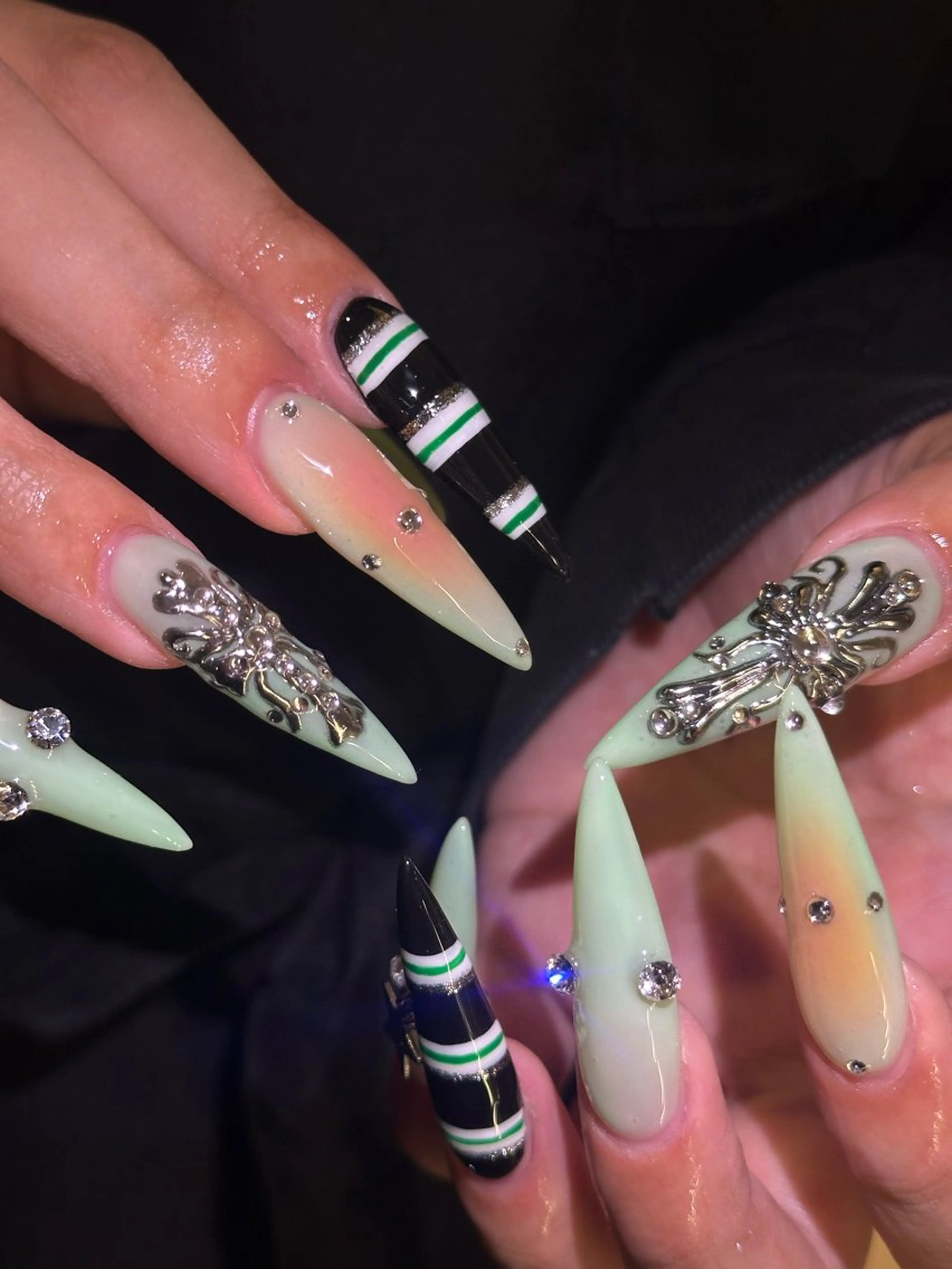 アクリルスカルプart10本⭐️の写真