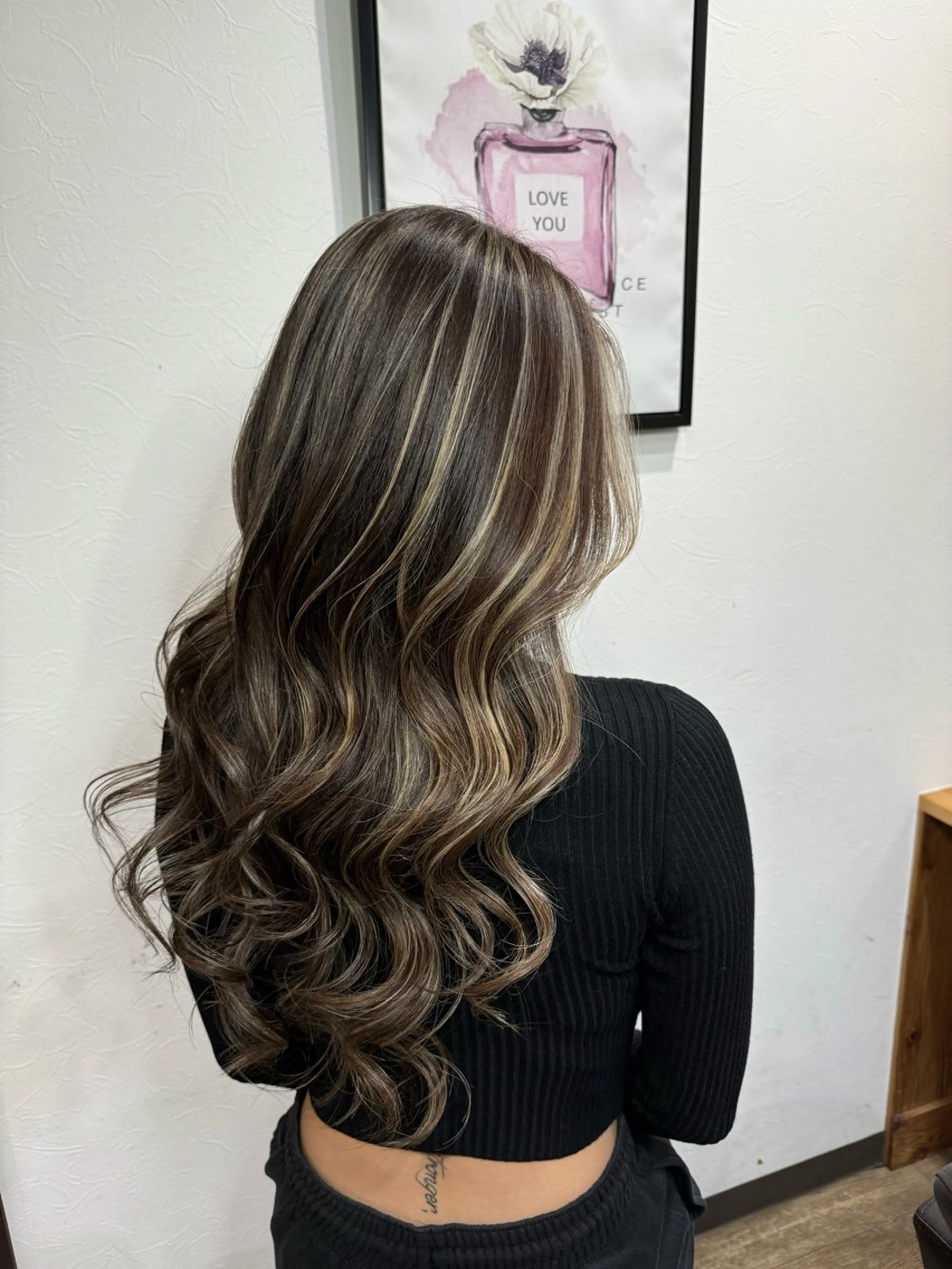 ロング カラー ベージュカラー ハイライトカラー ハイライト カット ヘアカラー トリートメント acero + hair&eyelash 幸手店【アチェロ】所属・ハイライトハイトーン 💖MOMOKAのヘアスタイル