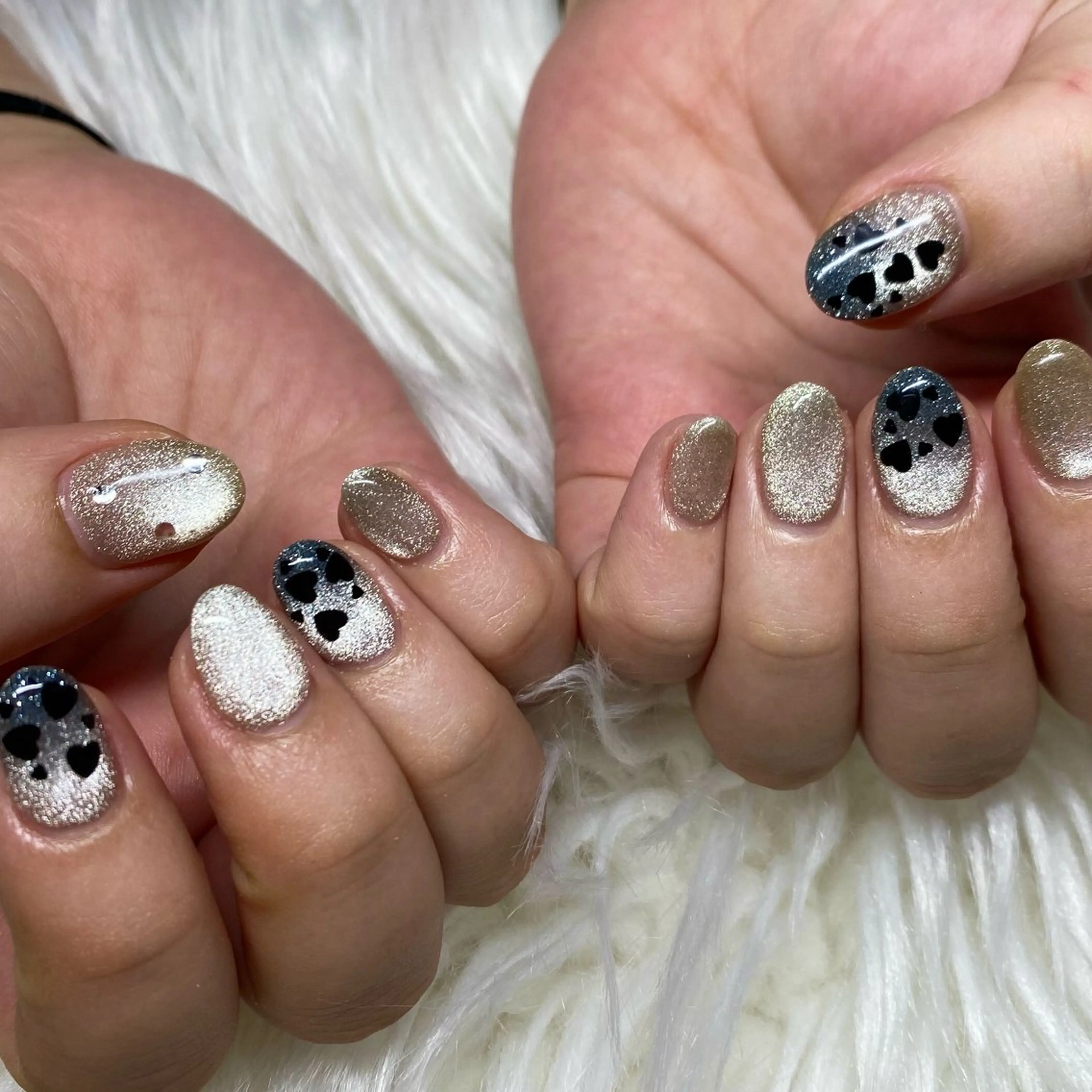 ネイル ハート バレンタイン ハンドネイル RaLa（ネイル&アイラッシュ）所属・🫧RaLa ⭐︎AYAKA🫧のネイルデザイン