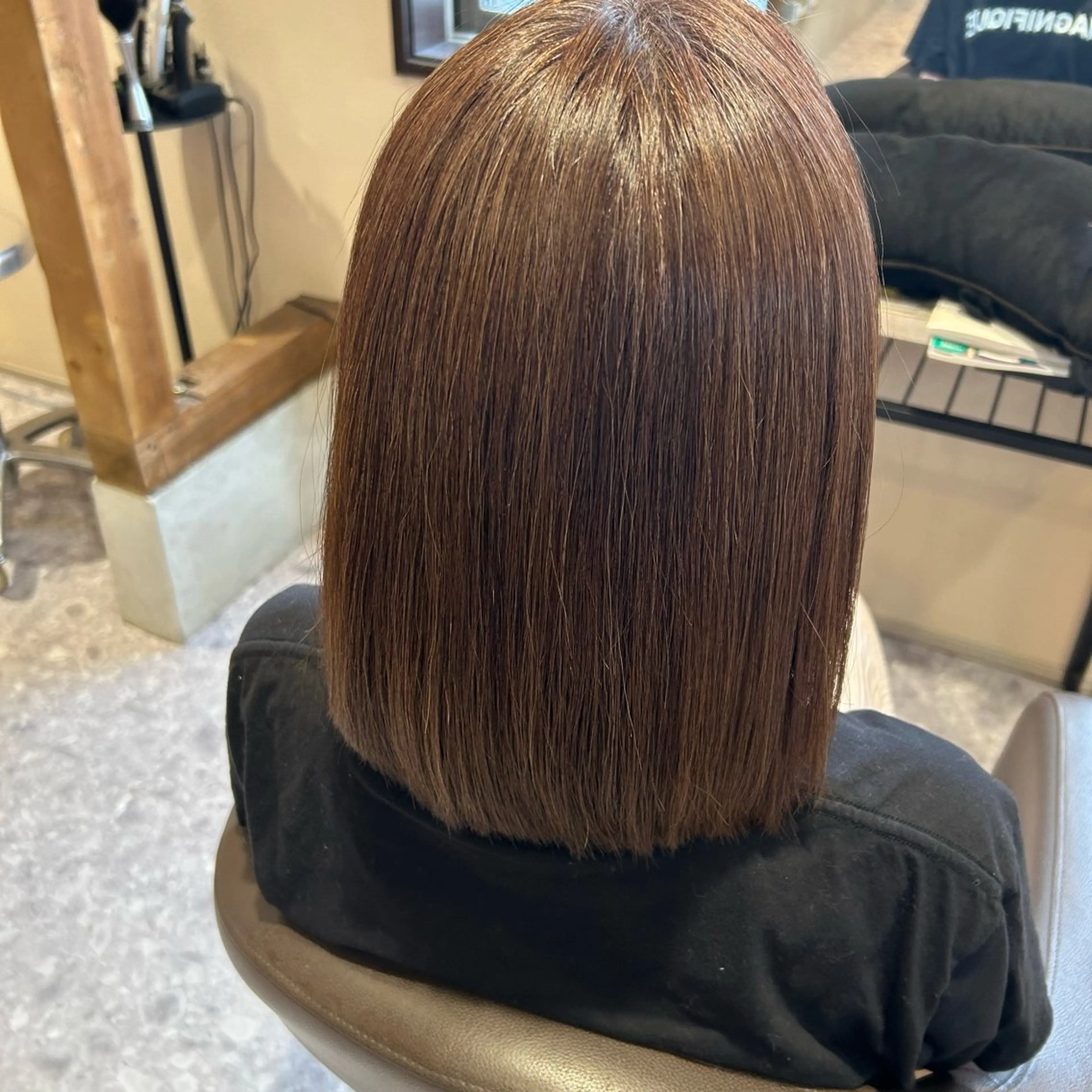 カラー ハイライトカラー 髪質改善 🍀岡村凌也のヘアスタイル