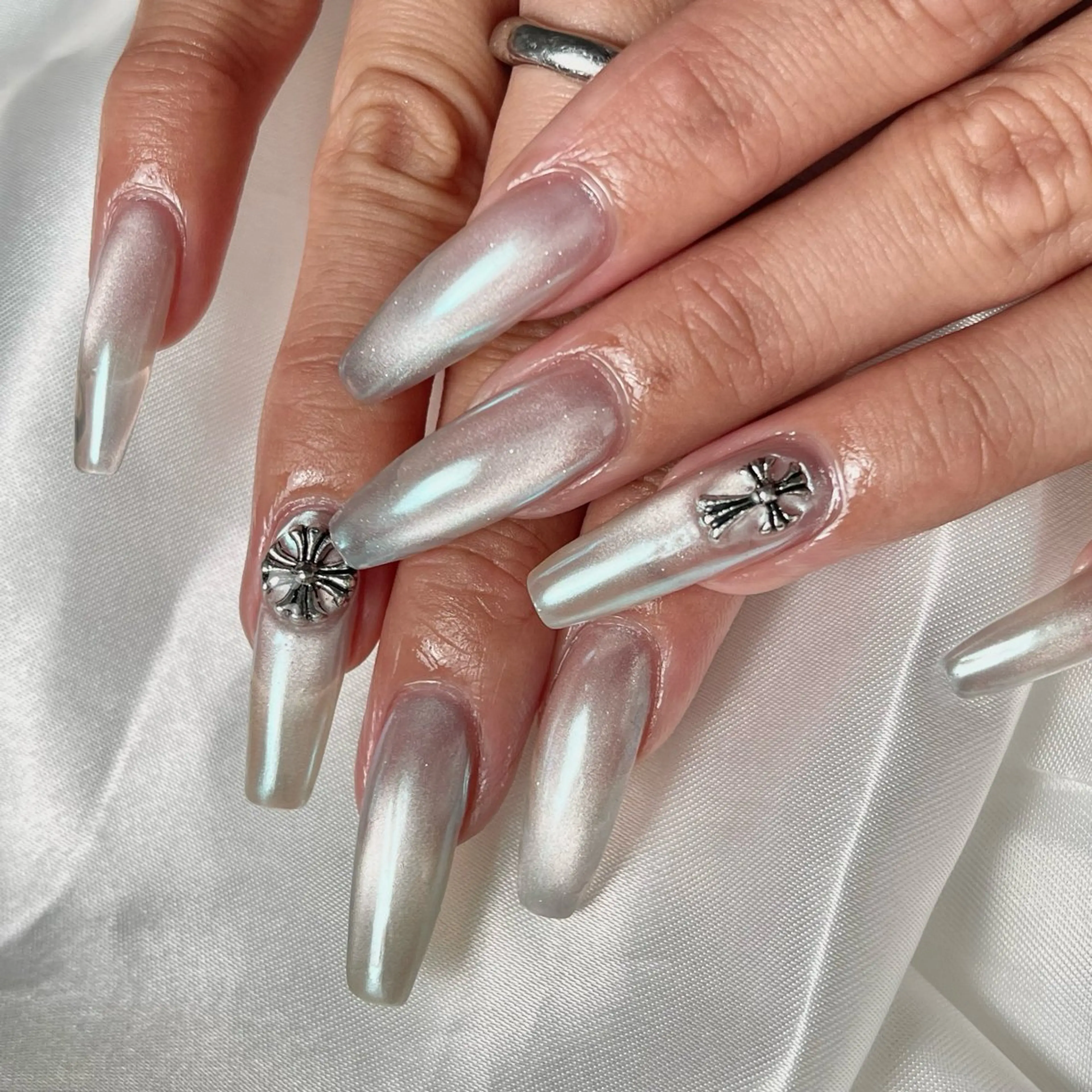 ネイル アートネイル 長さ出し 持ち込み ハンドネイル RE SALONのネイルデザイン