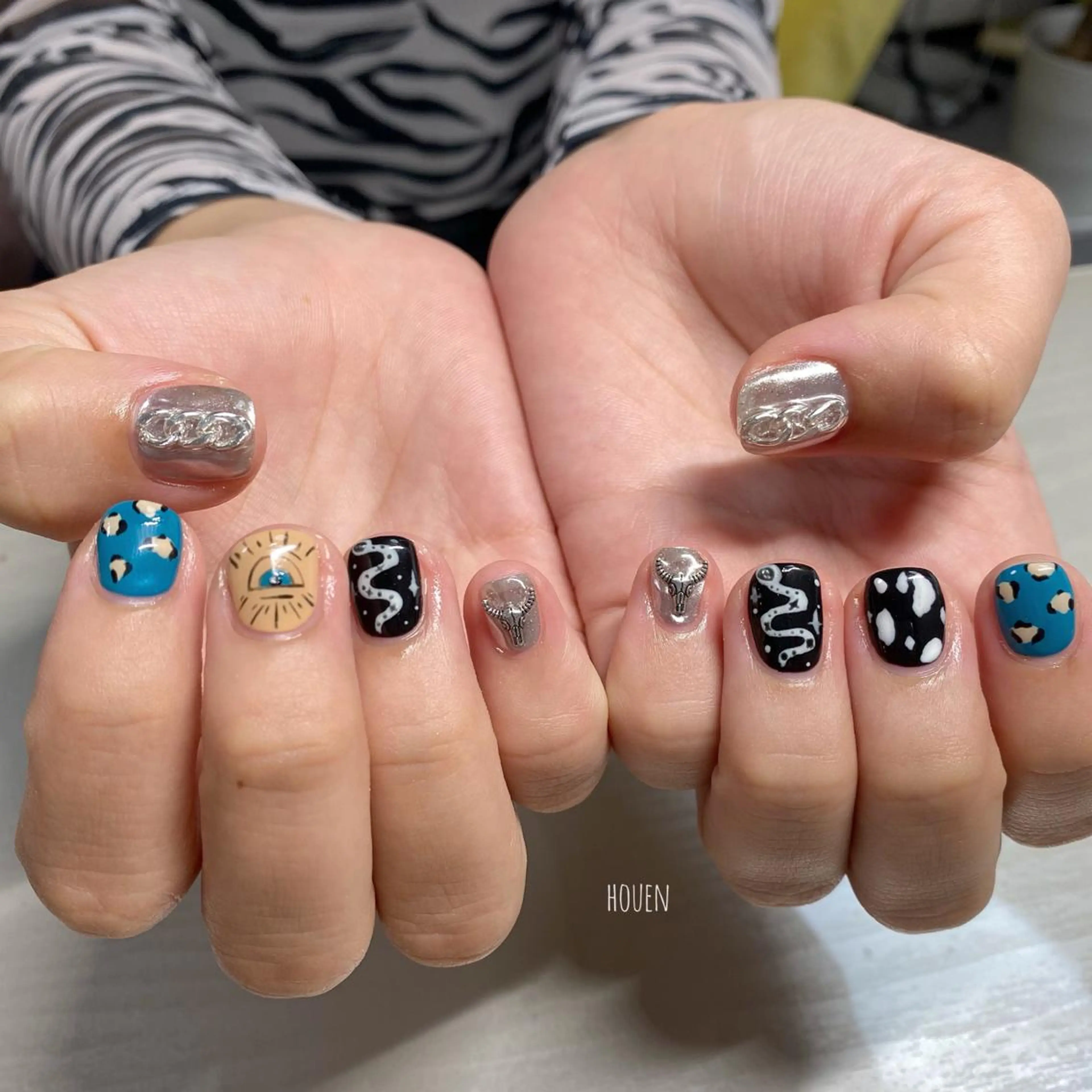 ネイル 持ち込み I P'ink nail salon所属・I pinknail 韓国風·持ち込み専門のネイルデザイン