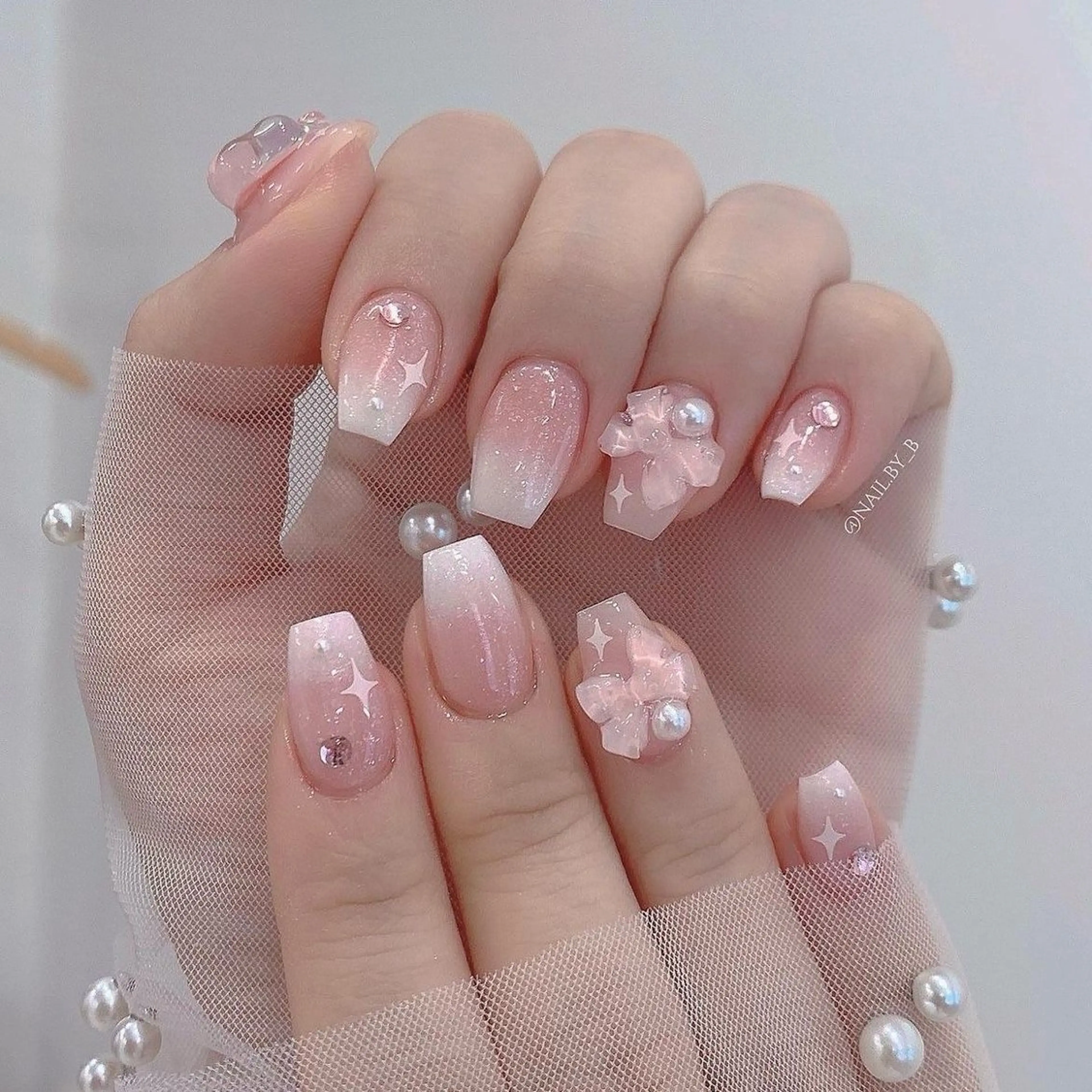 ネイル Lee Nailsのネイルデザイン