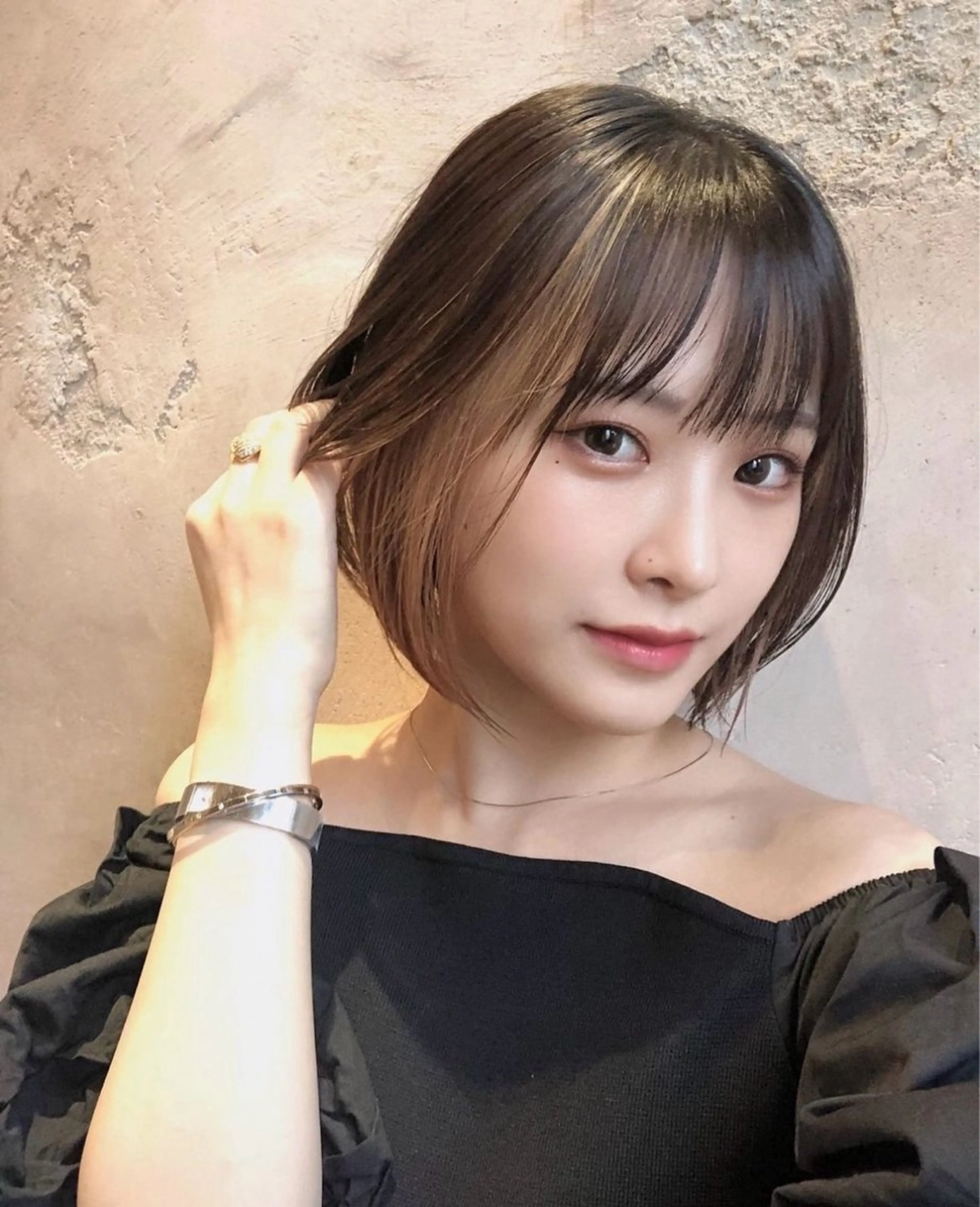 ミディアム カラー ❤️ブリーチなし💚 ダブルカラー平野実花のヘアスタイル