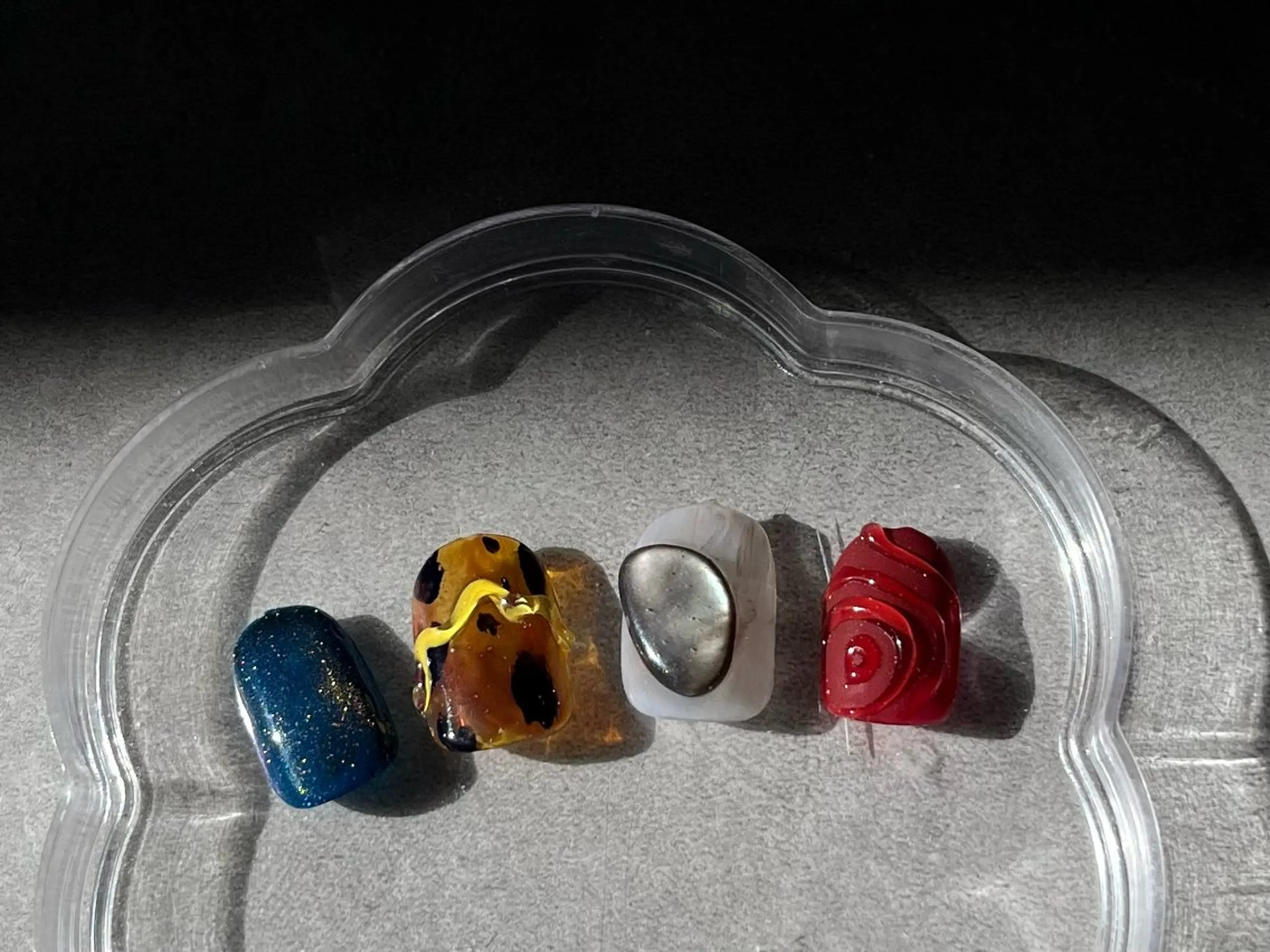 ネイル 小川 柚香のネイルデザイン