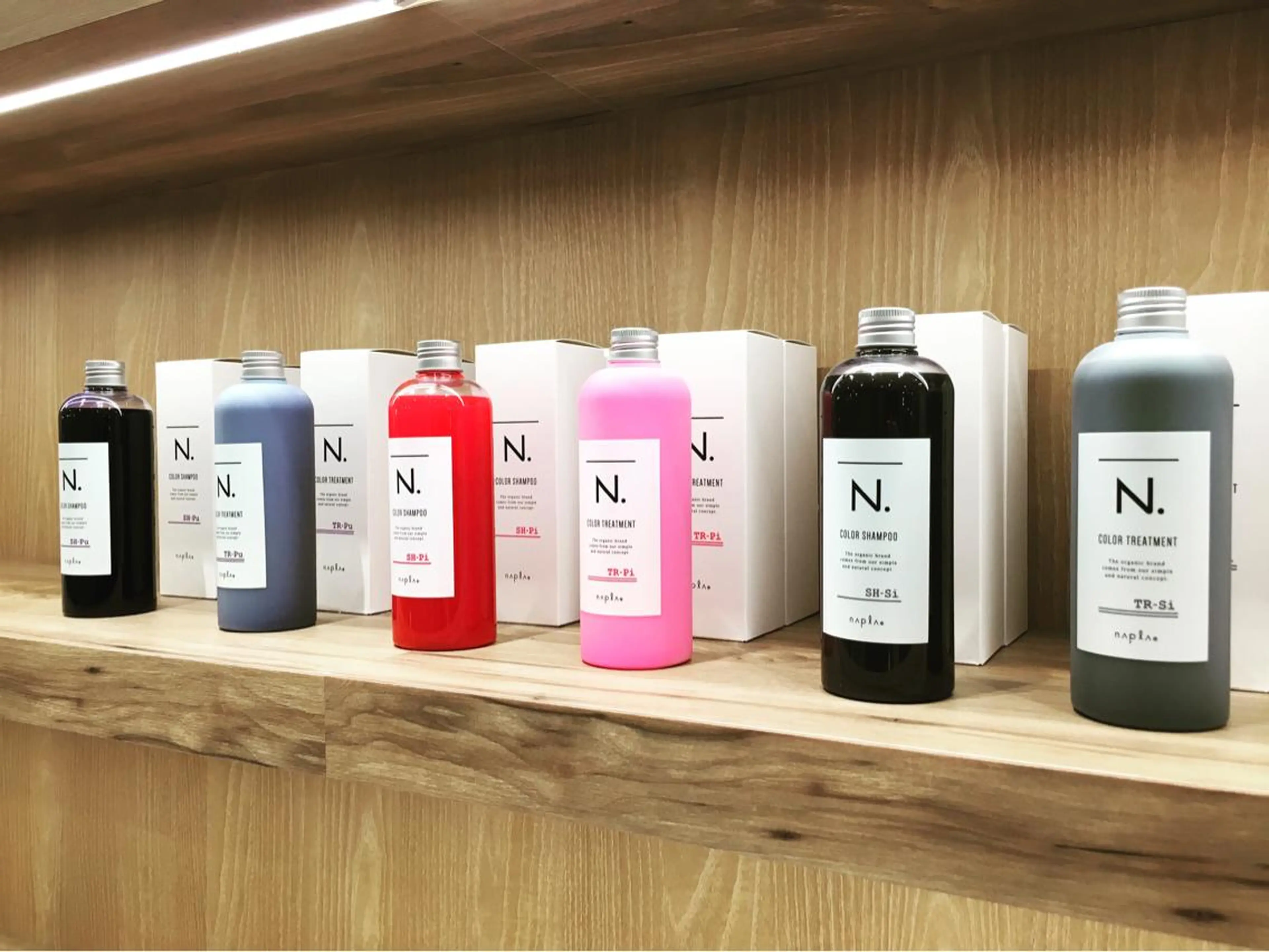 セミロング トリートメント due hair 京都駅前店 MILBON オージュア認定サロン【デューヘアー】所属・ハイトーンブリーチ 土坂　由志【京都】のヘアスタイル