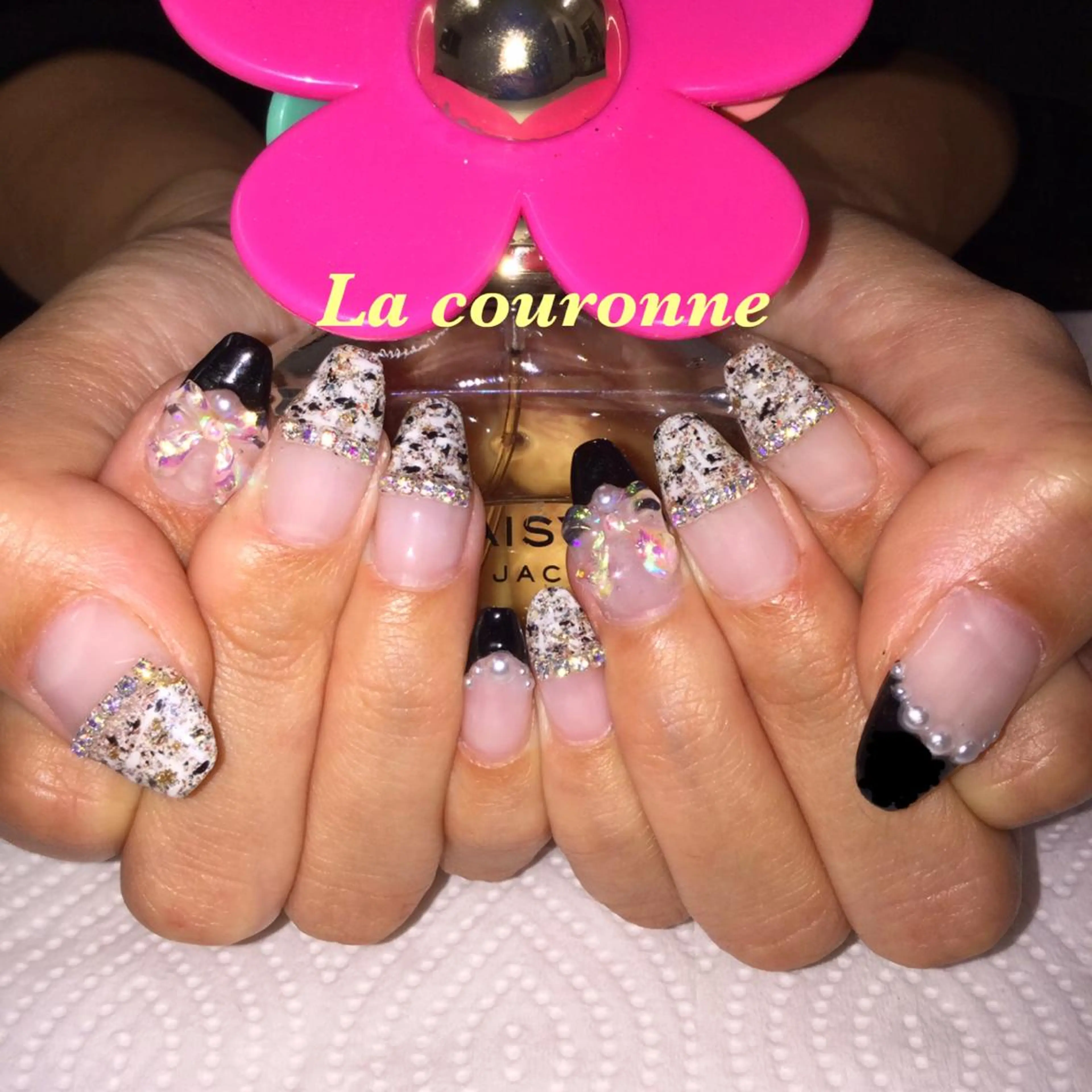 ネイル ハンドネイル Lacouronne NATSUMIのネイルデザイン