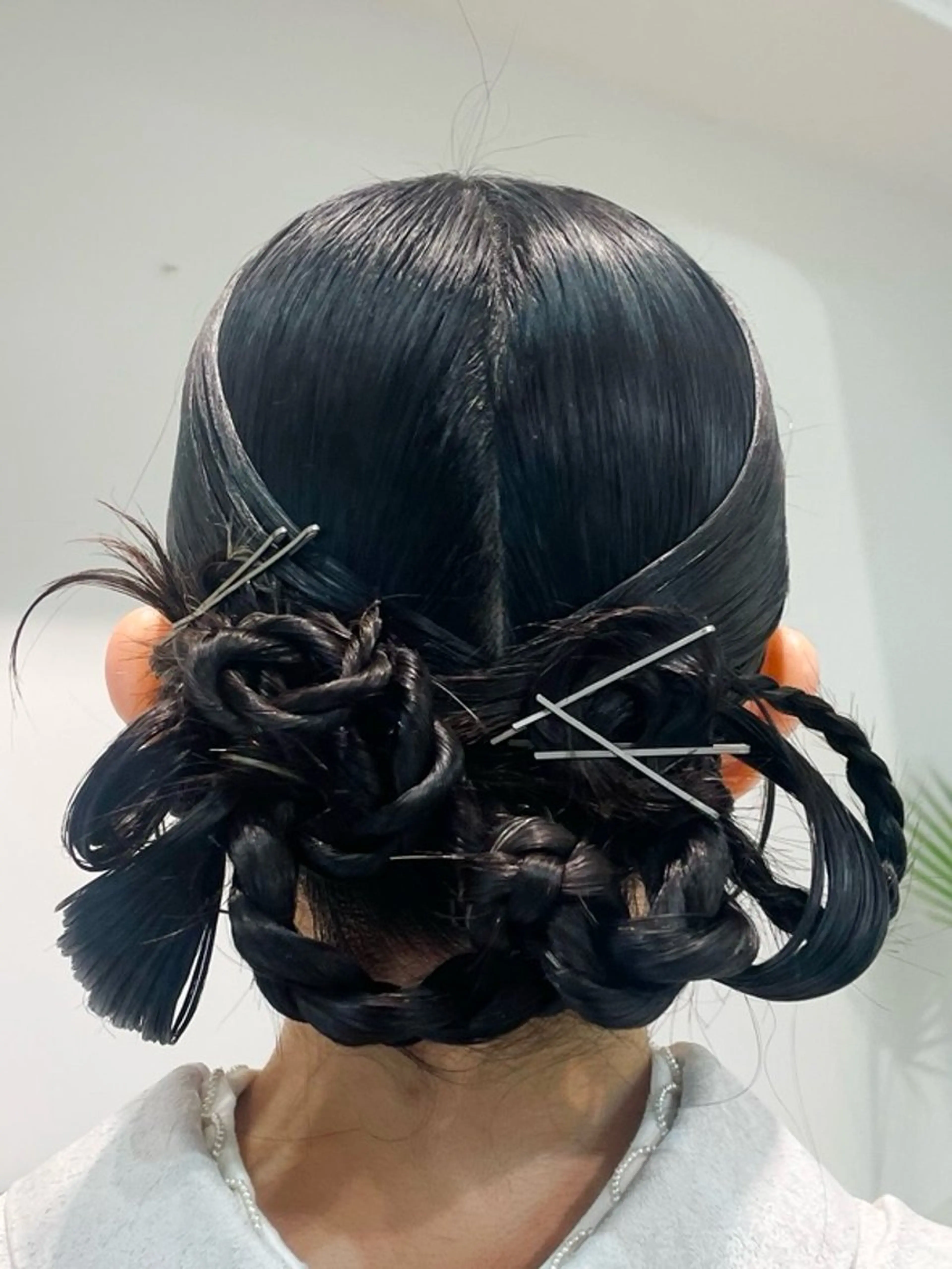 セミロング ヘアアレンジ ヘアセット 🦠デザインカラー/ 魚瀬あおい🦠のヘアスタイル