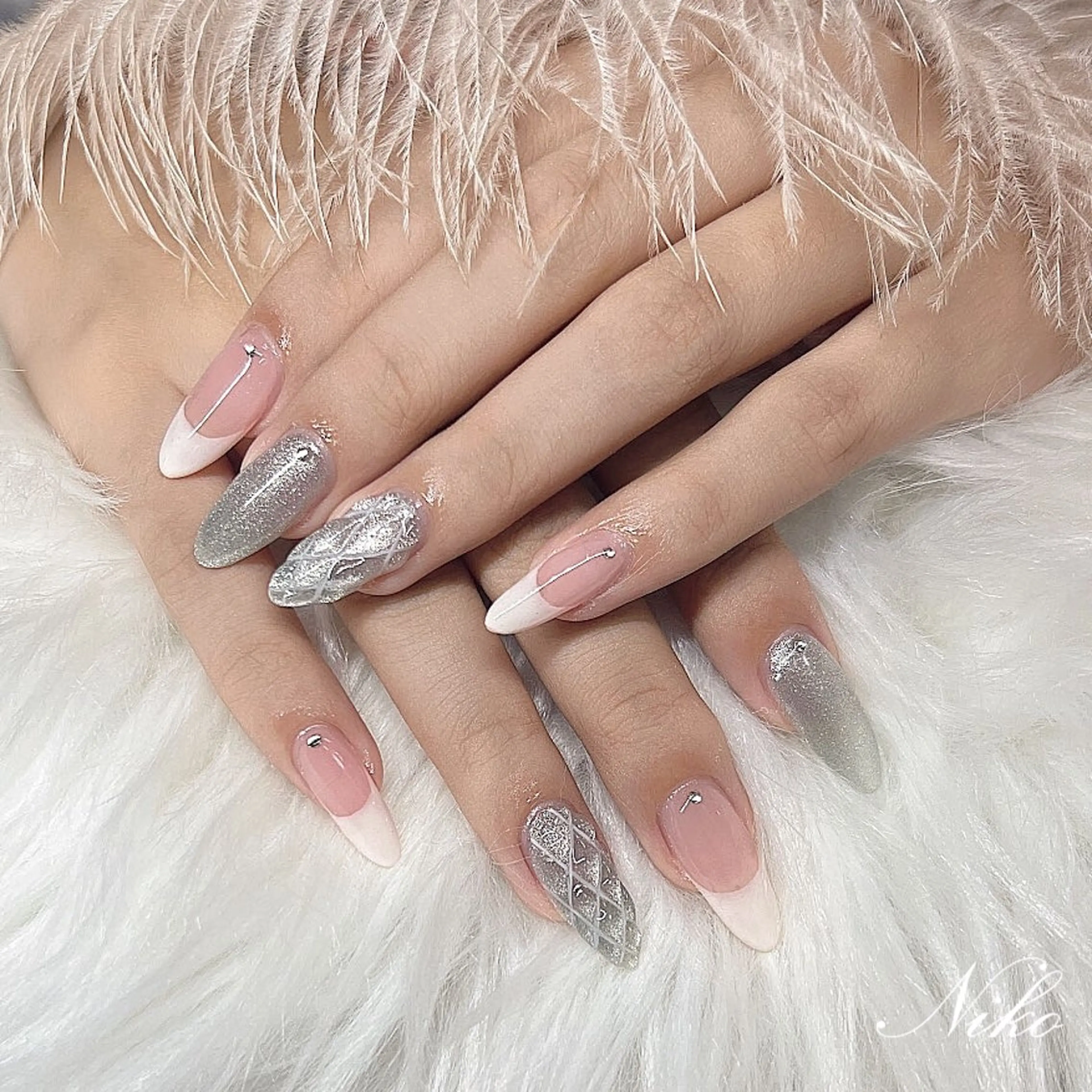 ネイル チークネイル 長さ出し フラッシュネイル フットネイル フレンチネイル Niko nailサロンのネイルデザイン