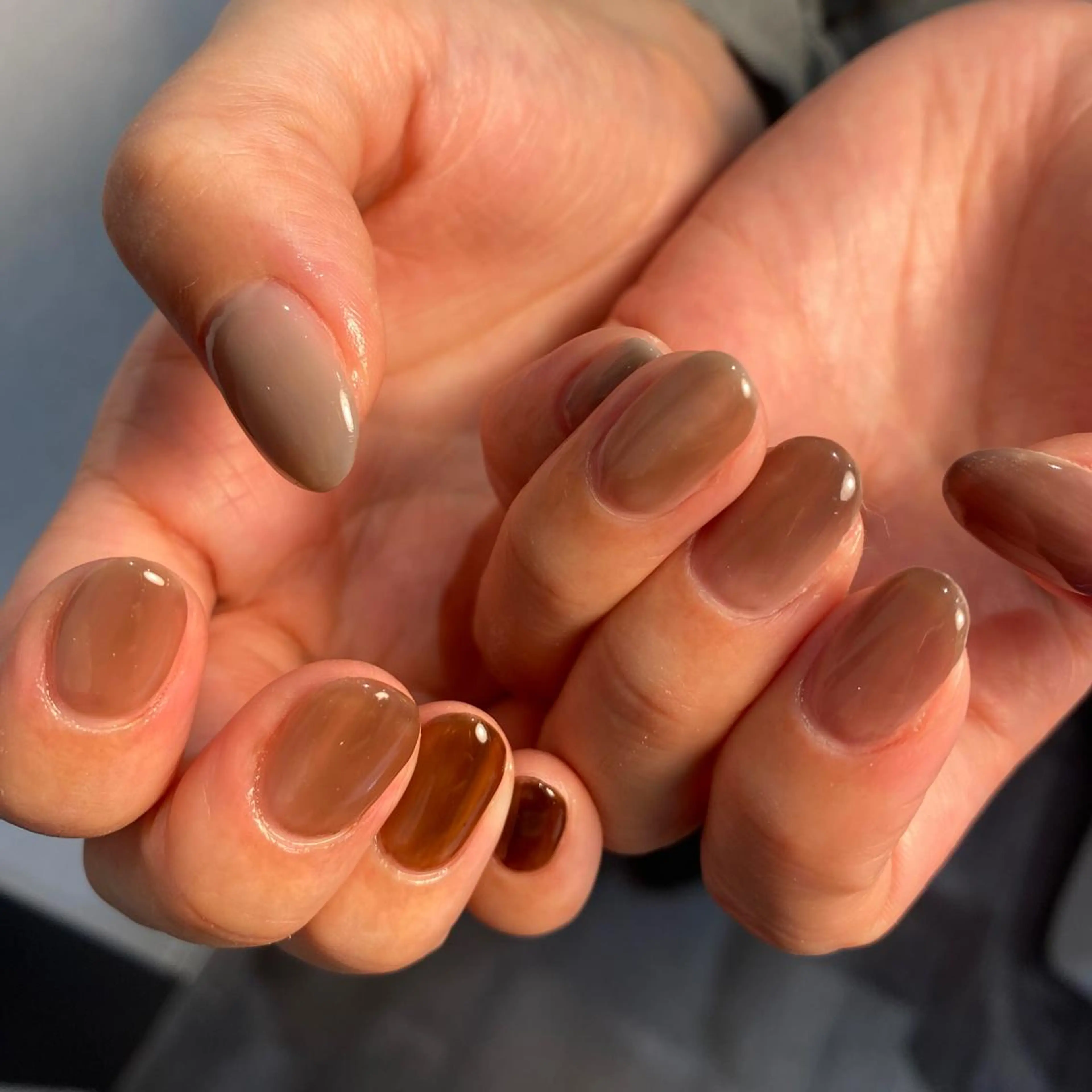 ネイル ハンドネイル NINEnami ニュアンスネイルのネイルデザイン