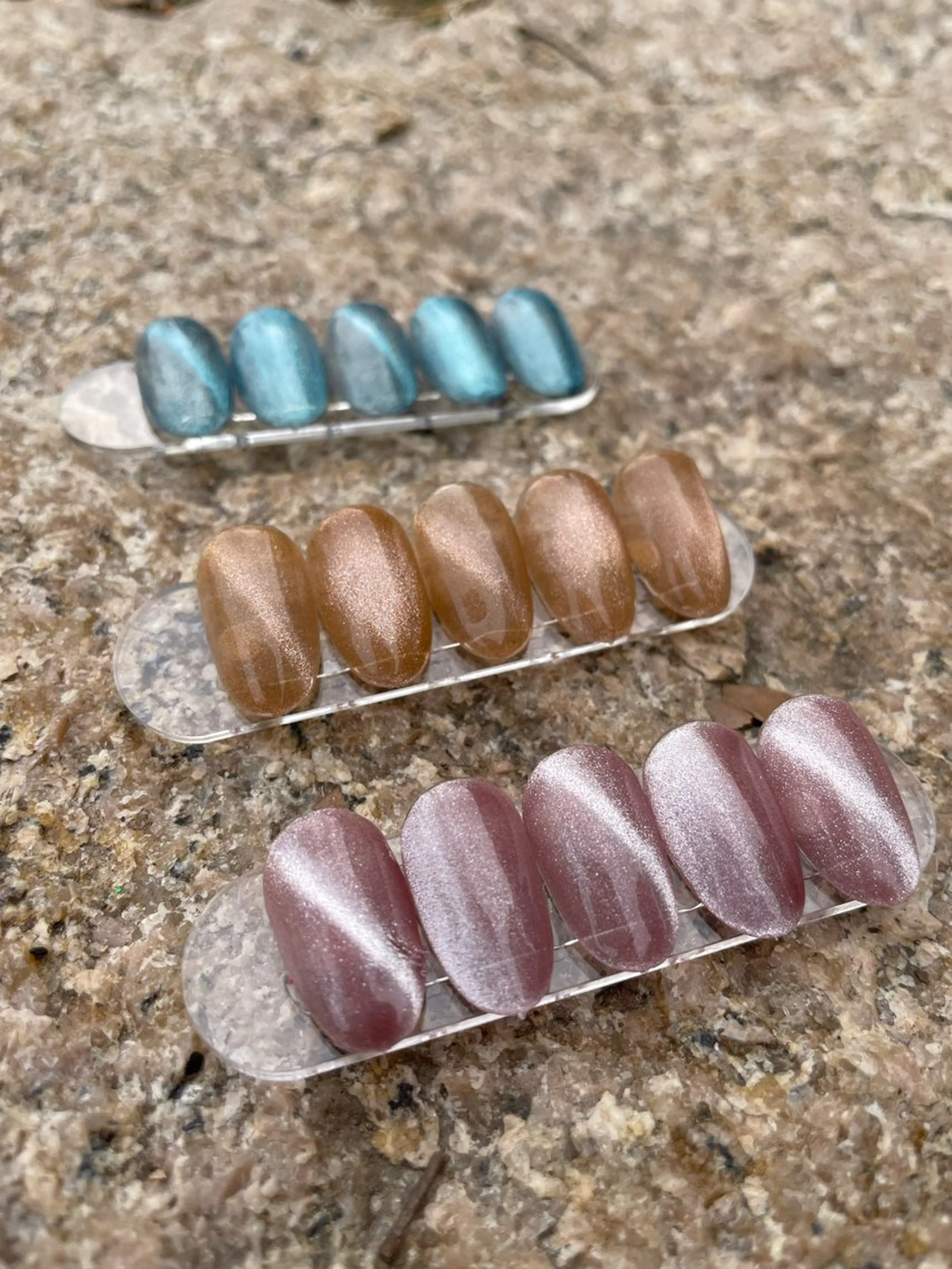 【SNS投稿可✨他店フィルインオフ✨モニターモデル価格】シンプルHANDマグネットネイルの写真