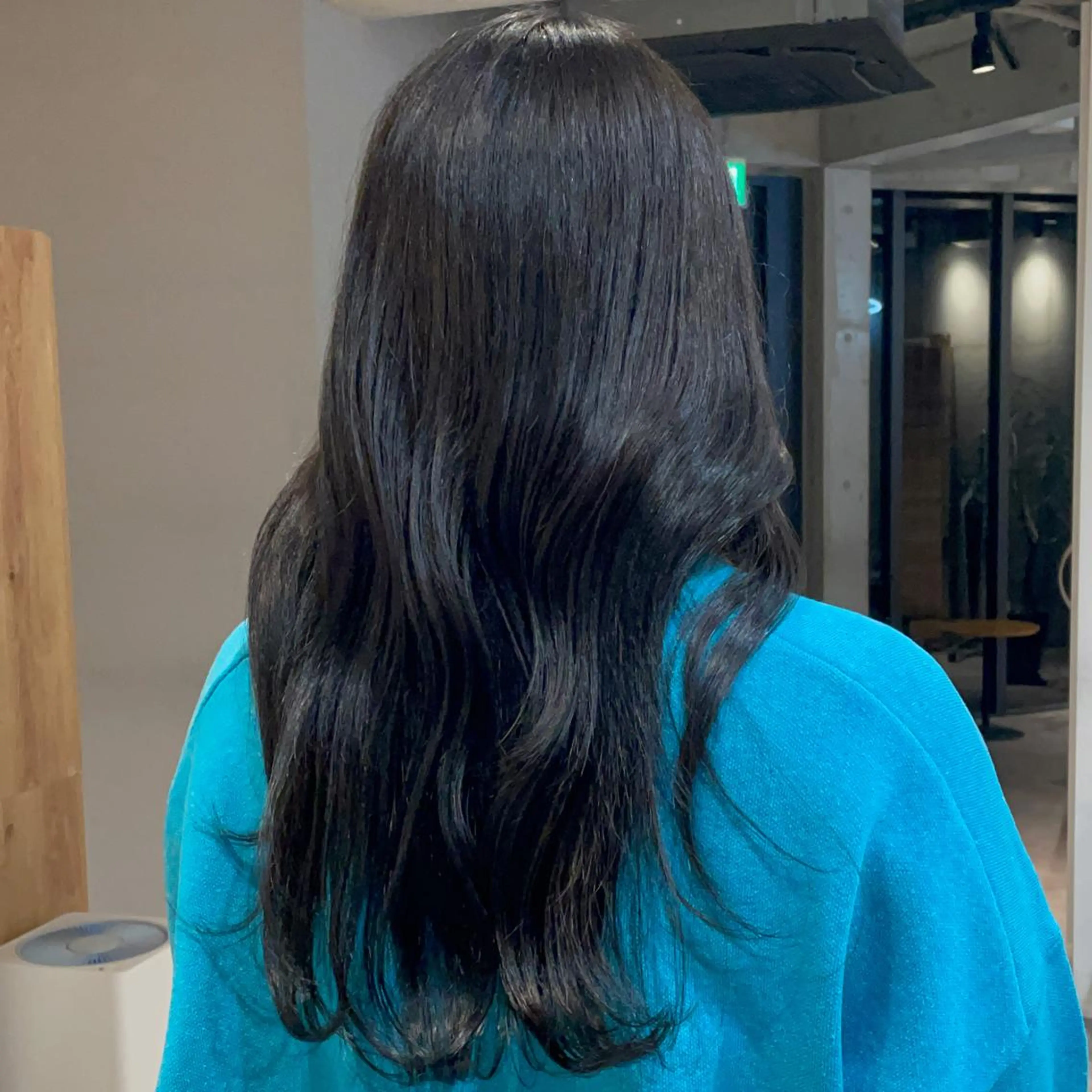 ロング カラー アッシュ オリーブアッシュ ヘアカラー トリートメント 葉月/ボブ/ 透明感カラー／中目黒のヘアスタイル