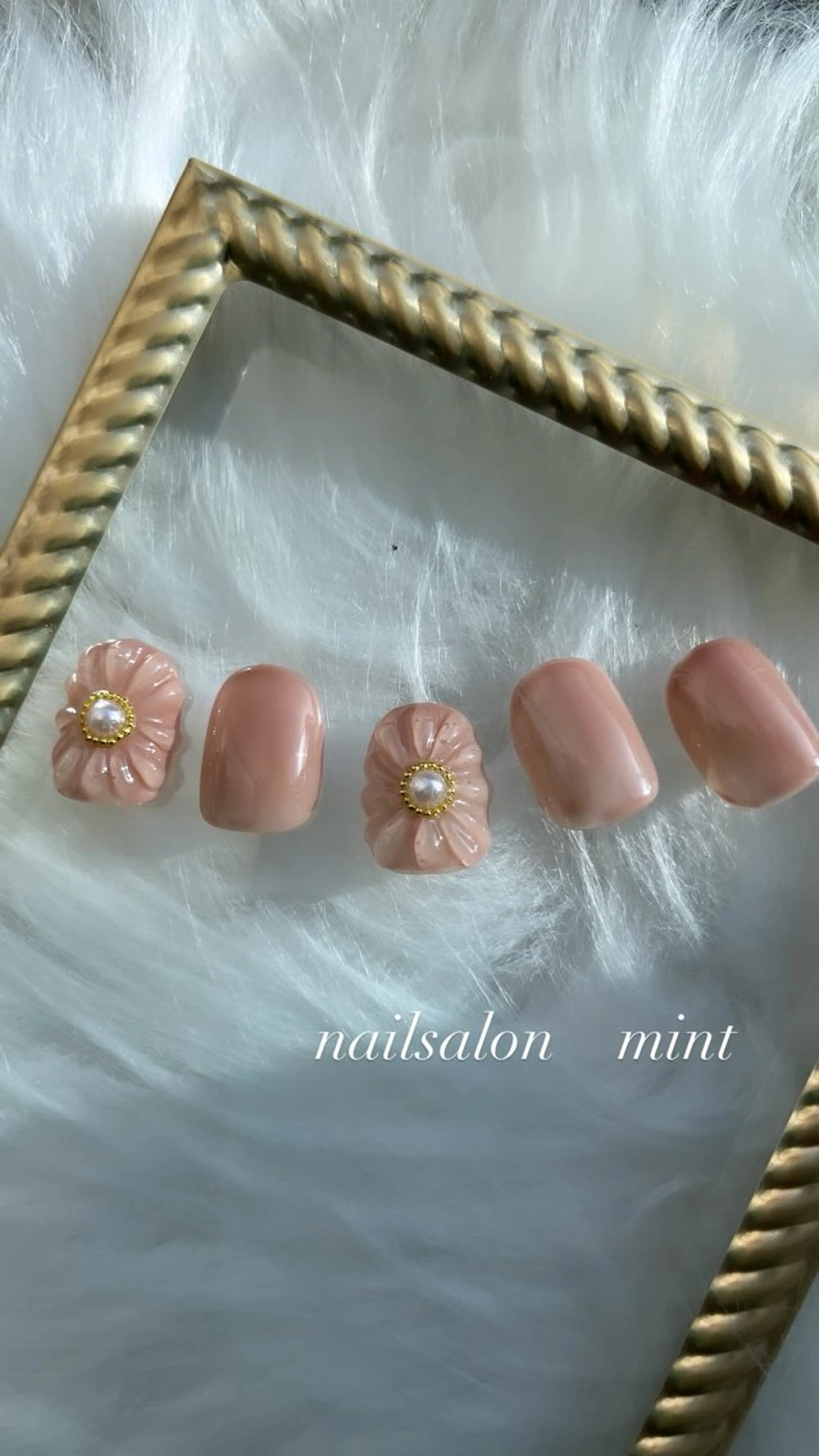 ネイル フラワーネイル nailsalon mintのネイルデザイン