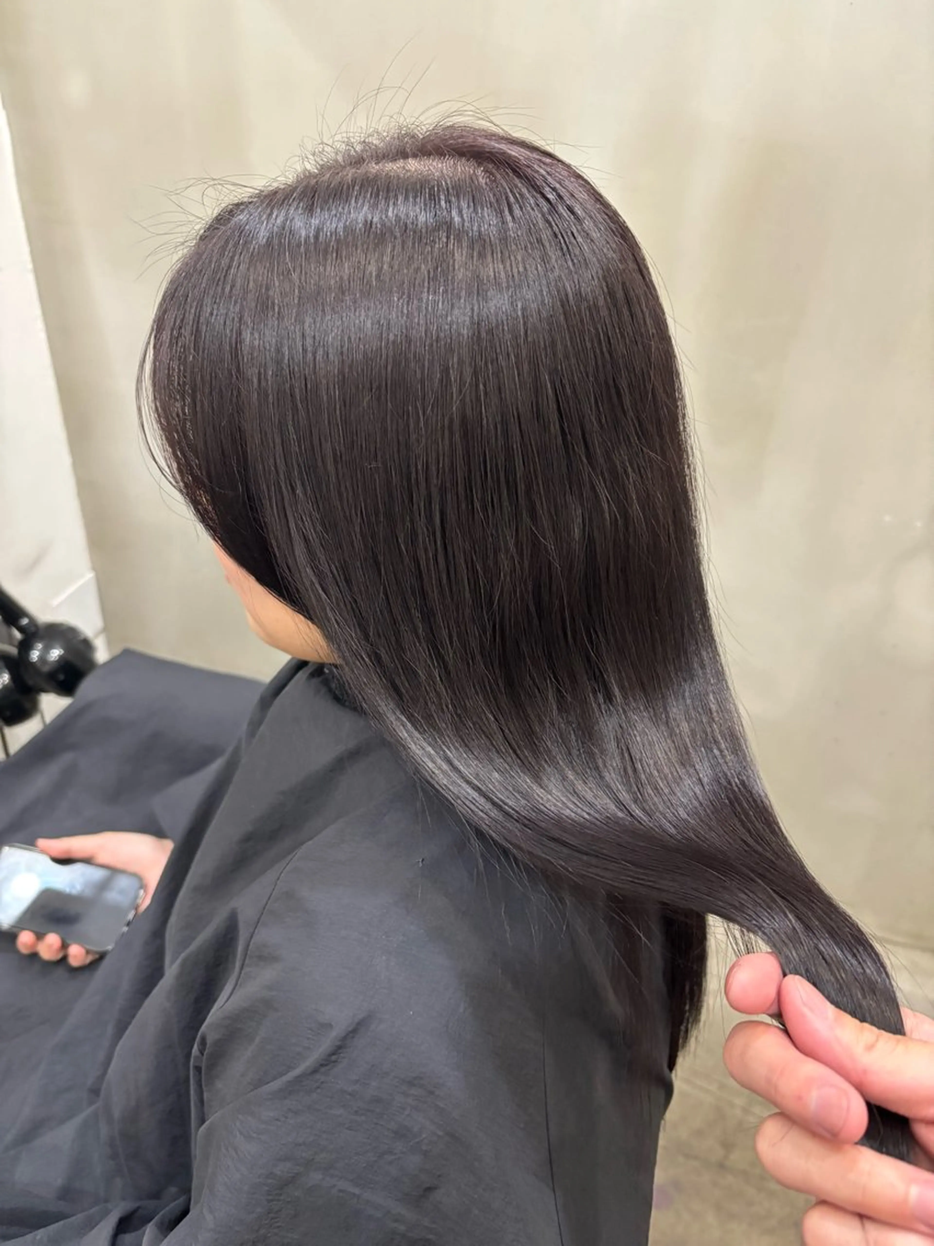 セミロング カラー バイオレットカラー ヘアカラー VOYAGE所属・中園 康のヘアスタイル