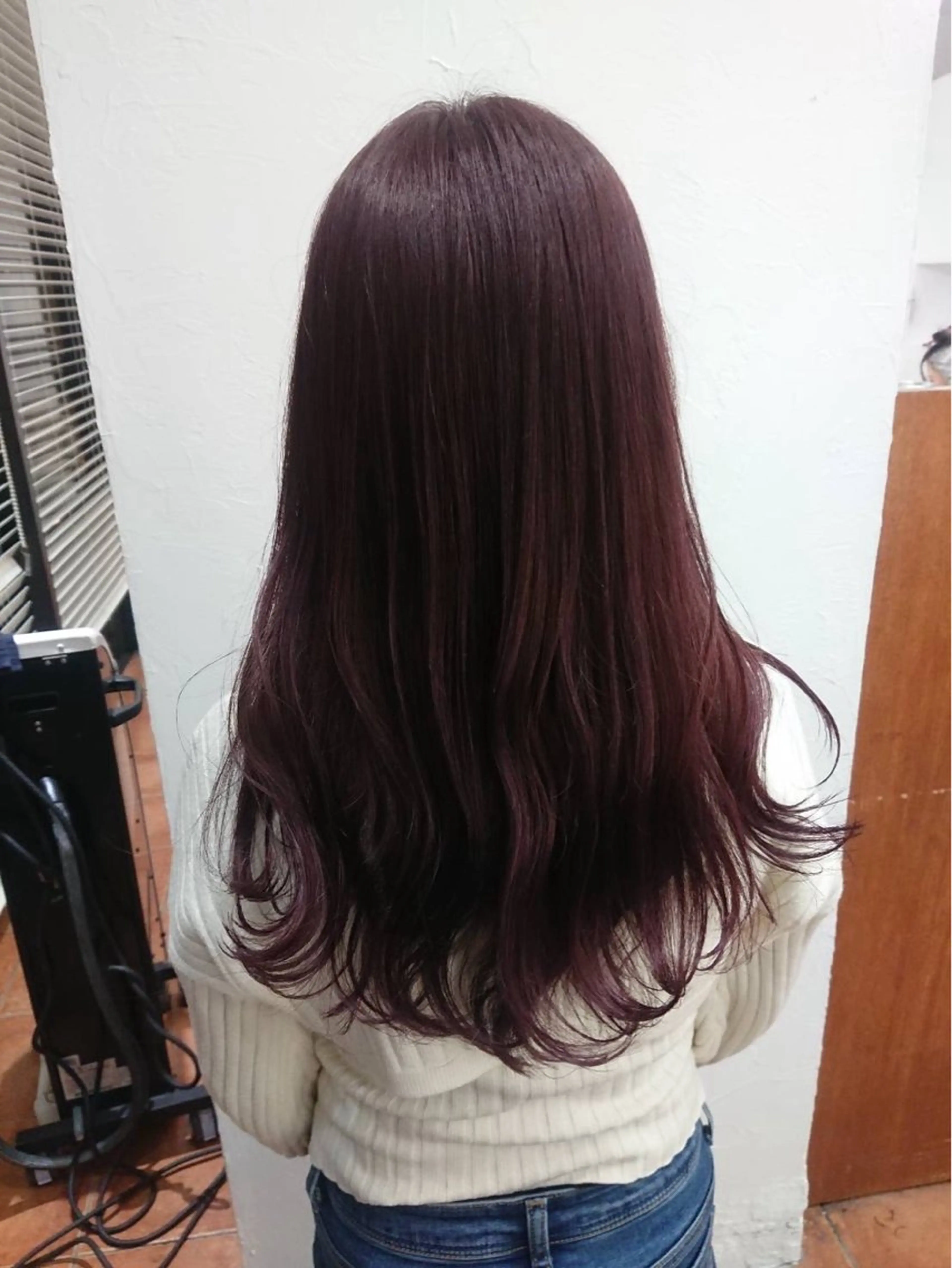 ミディアム JEWIL SHIBUYAのヘアスタイル