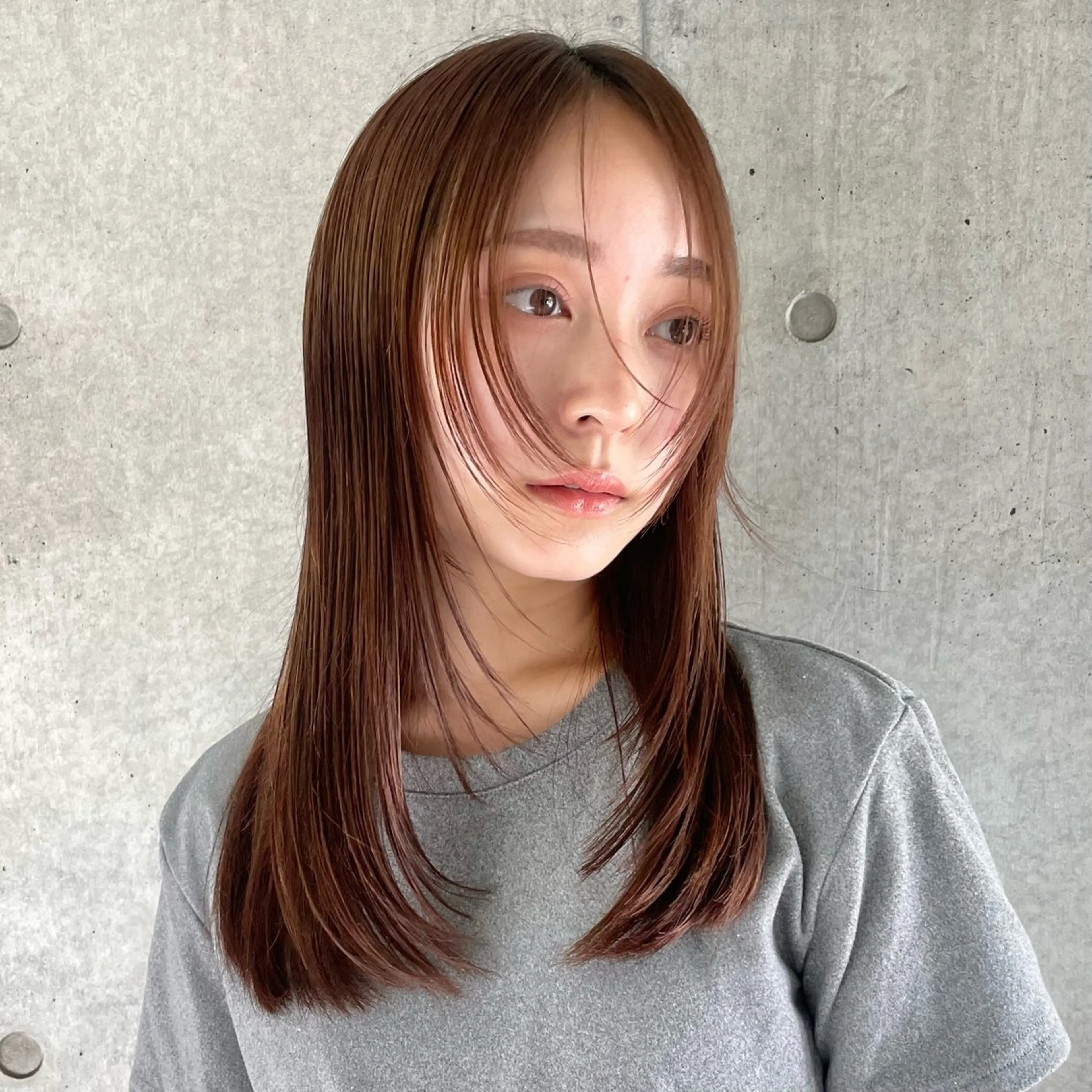 ミディアム ヘアカラー トリートメント 似合わせ/ベージュ /レイヤー/りほ🤍のヘアスタイル