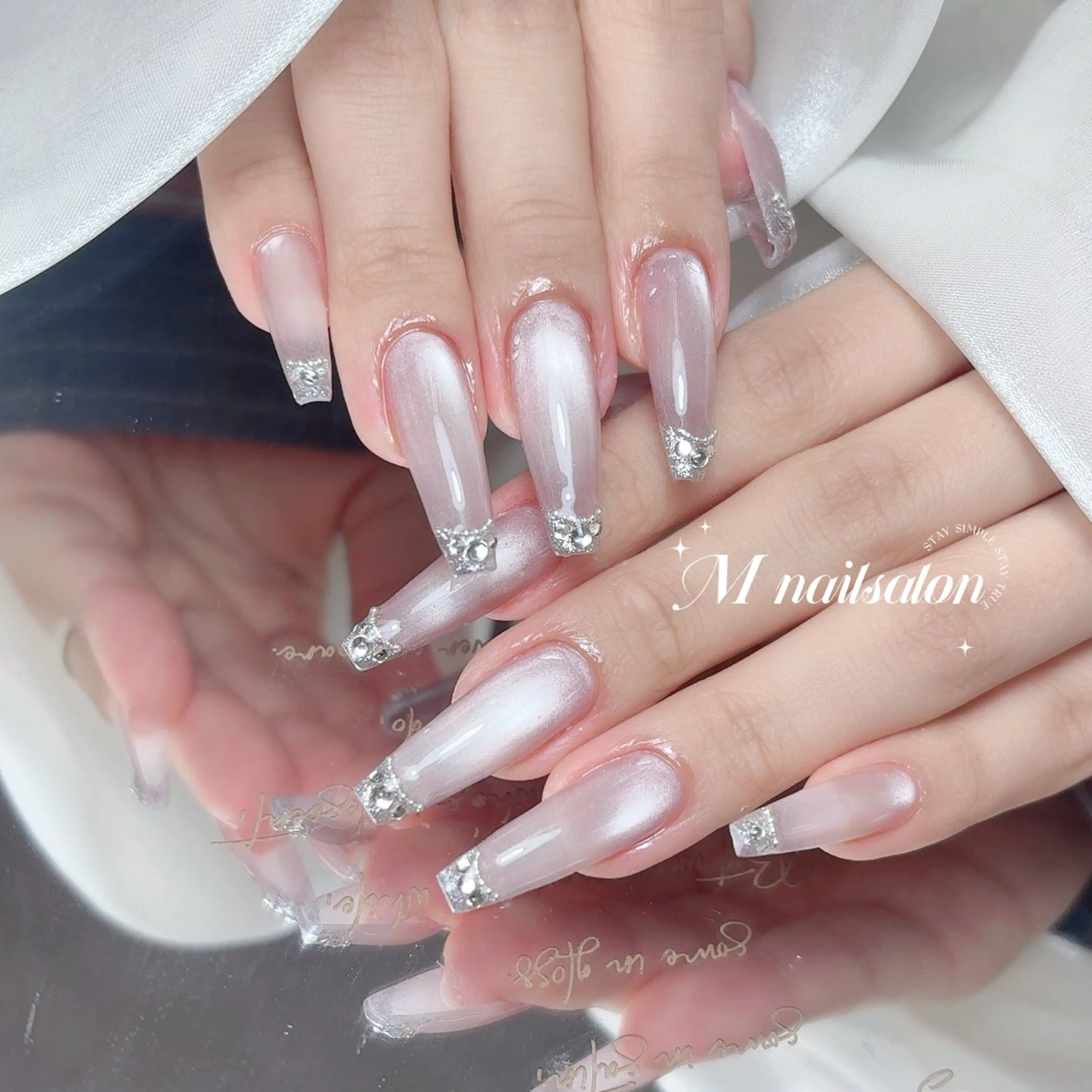 ネイル ハンドネイル M🌷nail 長さだし専門店のネイルデザイン