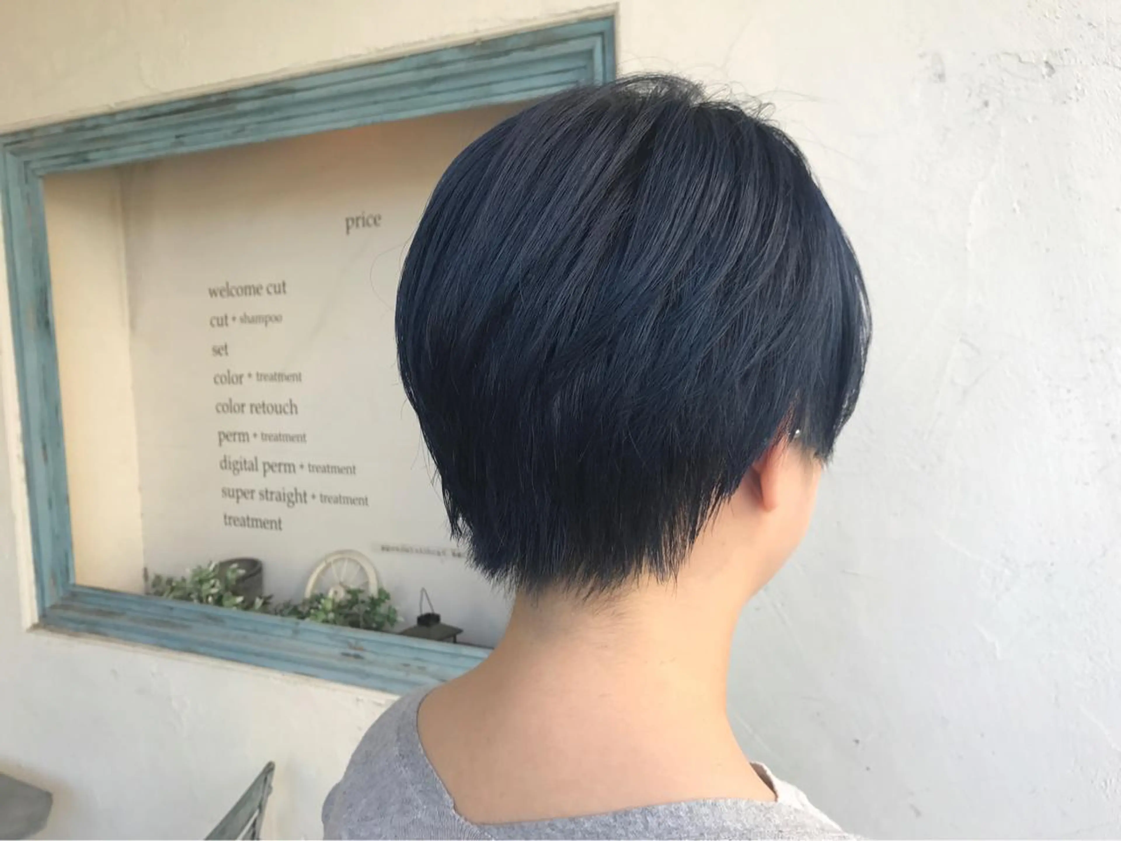 ショート カラー ネイビーカラー 上品な透明感カラー/ 表参道/MIKUのヘアスタイル