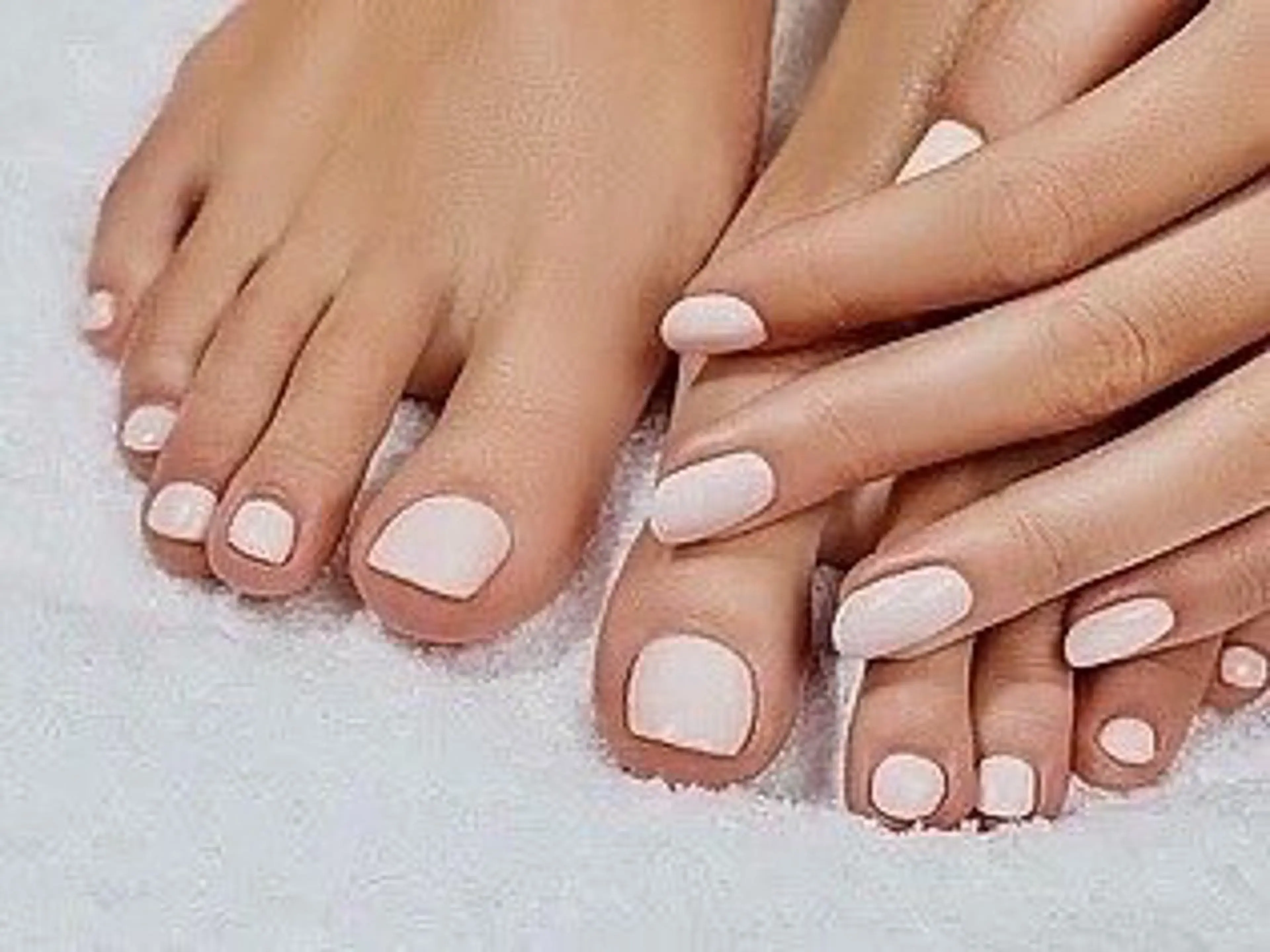 ネイル KUROIWA KAORIのネイルデザイン