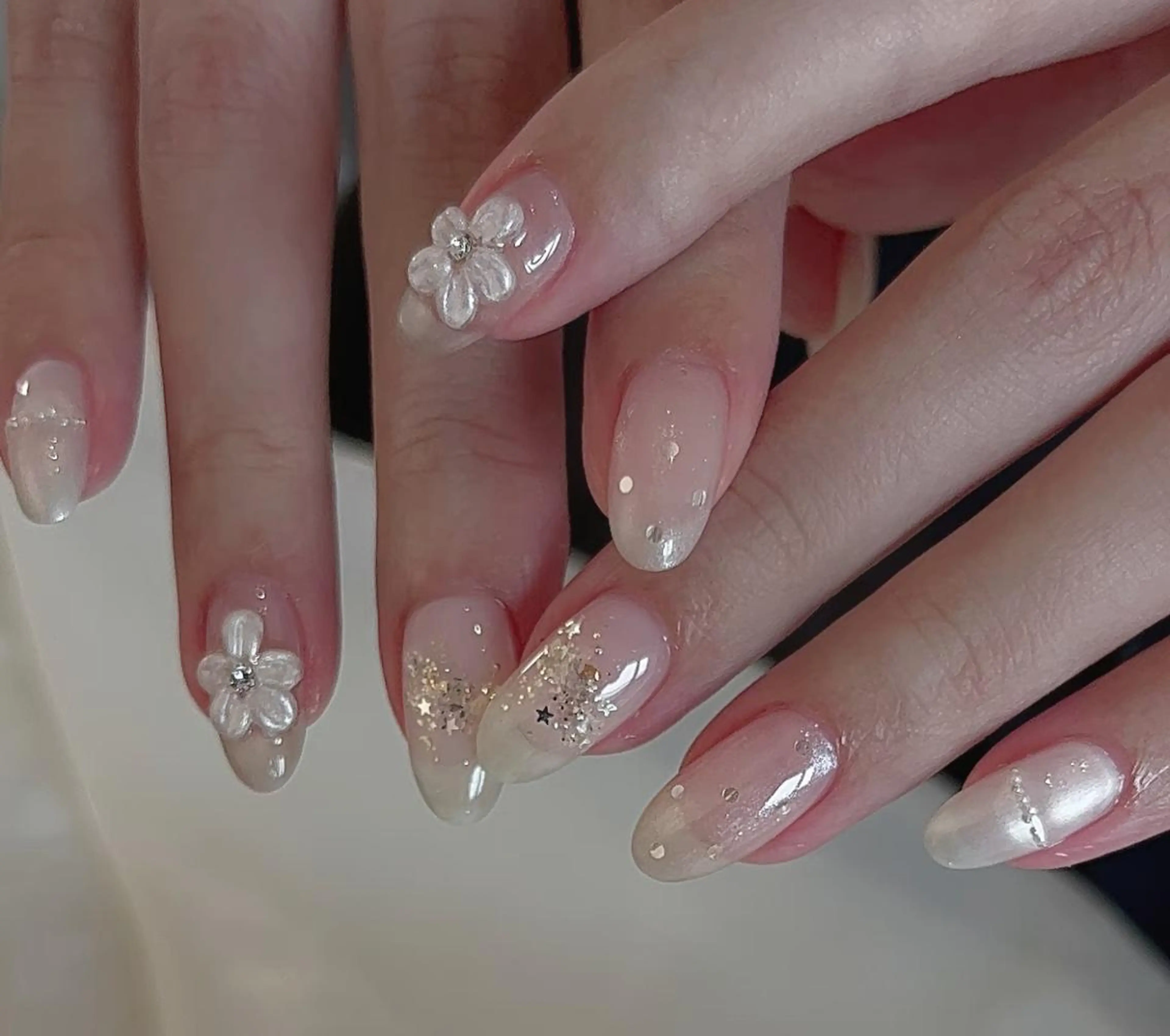 ネイル ハンドネイル 🎀 Ayaka_nailのネイルデザイン