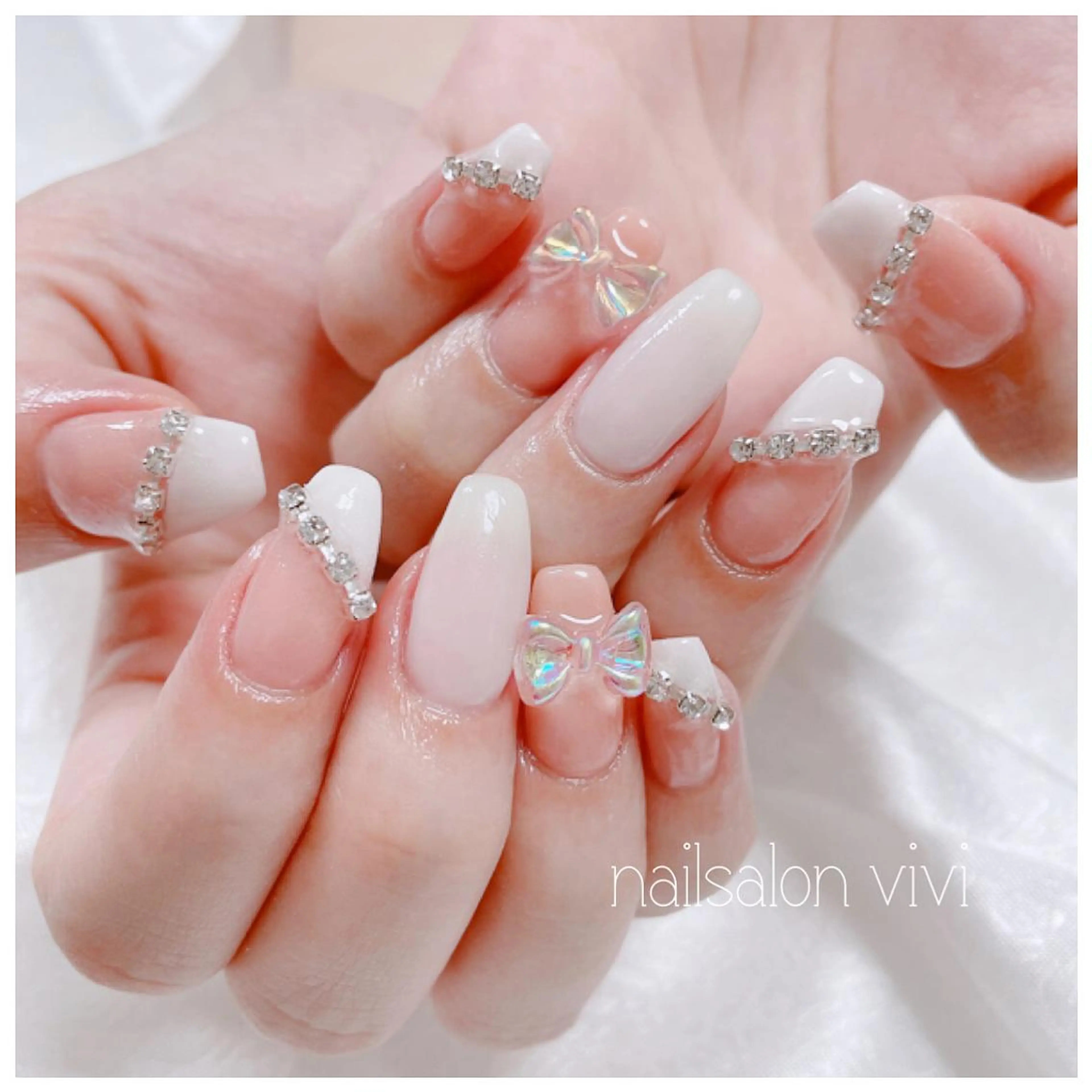 ネイル ＶＩＶＩ nailsalonのネイルデザイン