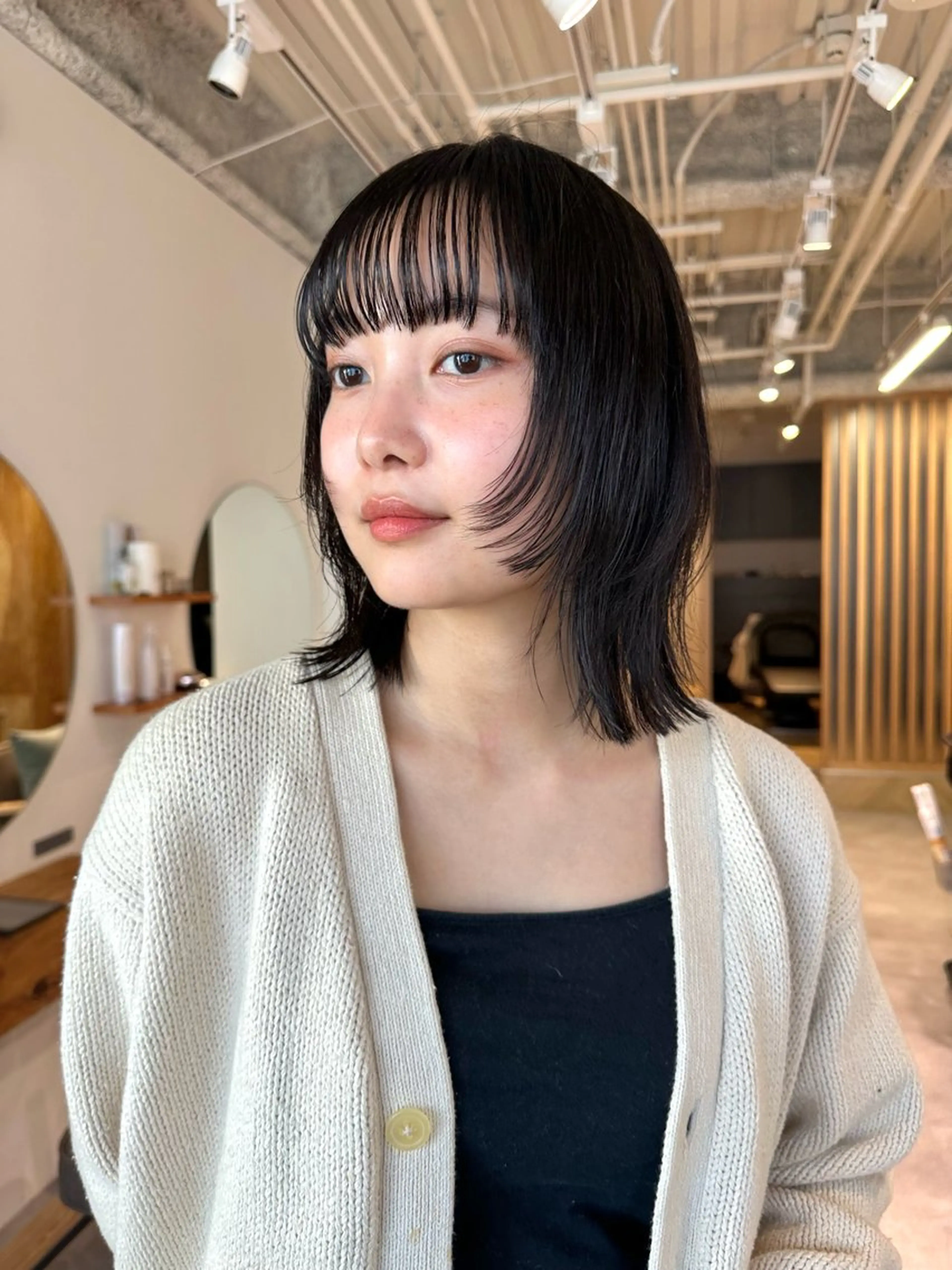 ミディアム sea by luvismけやき通り2号店所属・ボブ/ショート/ 縮毛矯正/岸本恭明のヘアスタイル