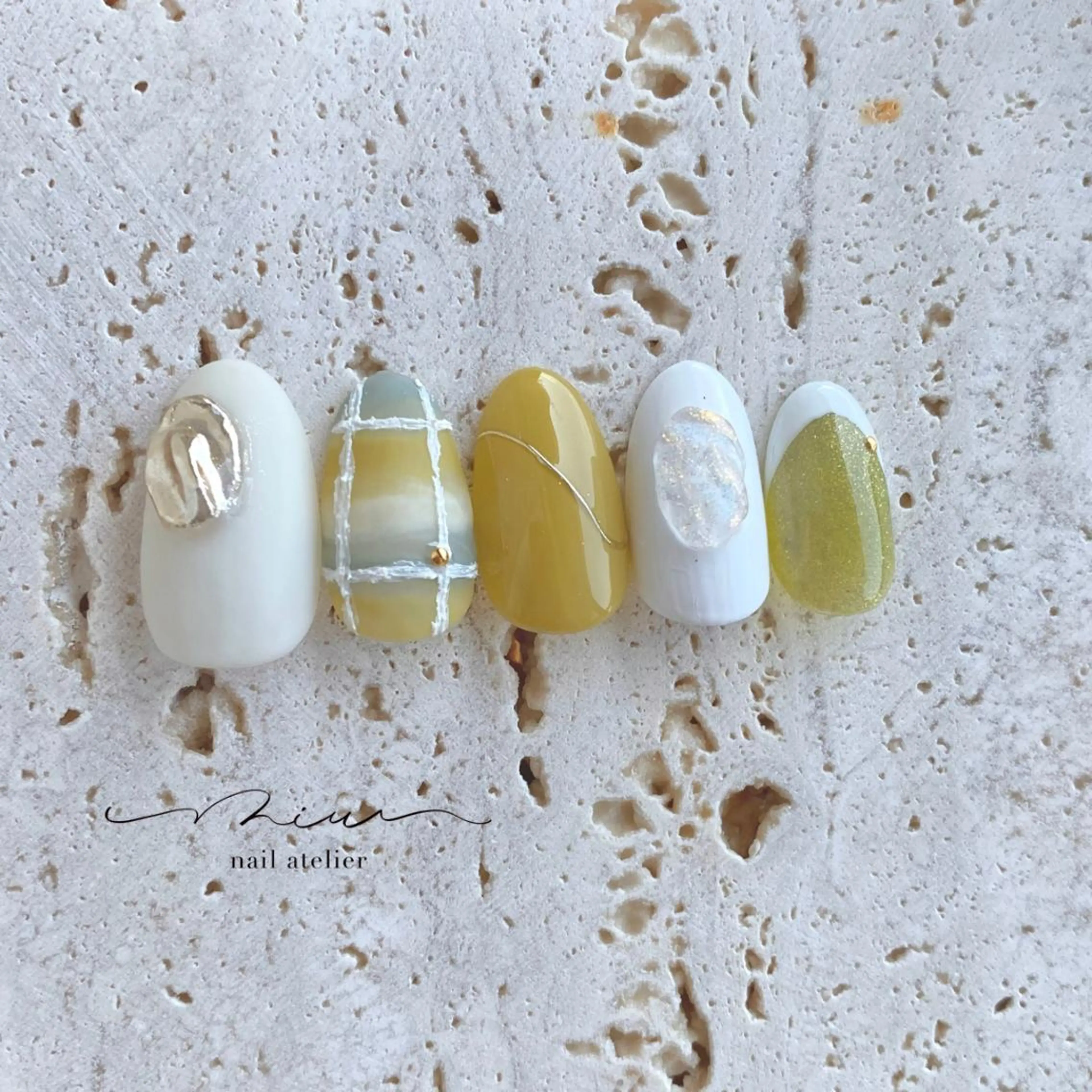 ネイル ハンドネイル フットネイル miw nail atelierのネイルデザイン
