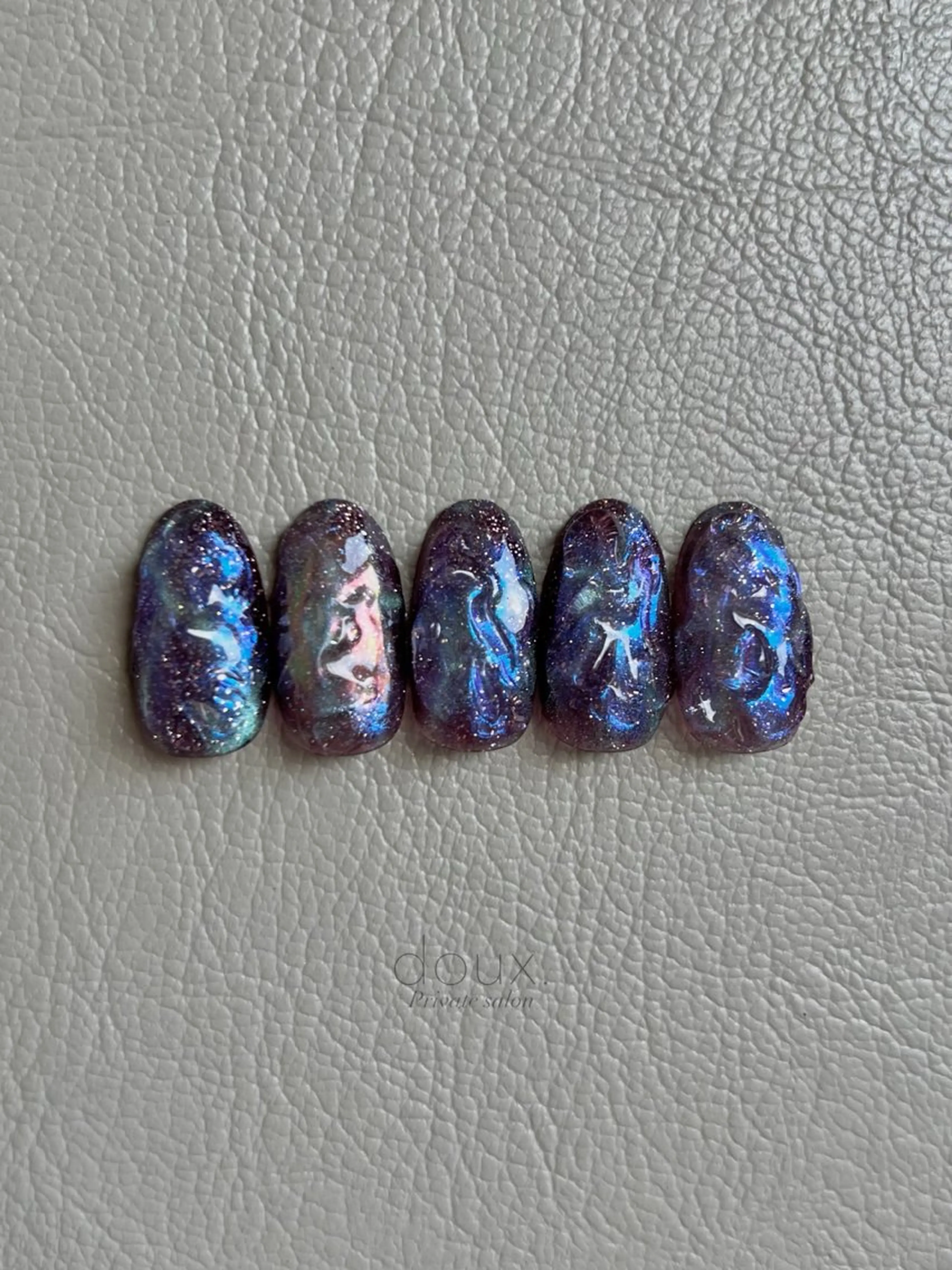 ネイル フラッシュネイル 韓国ネイル ミラーネイル 夏ネイル ハンドネイル doux. nailのネイルデザイン