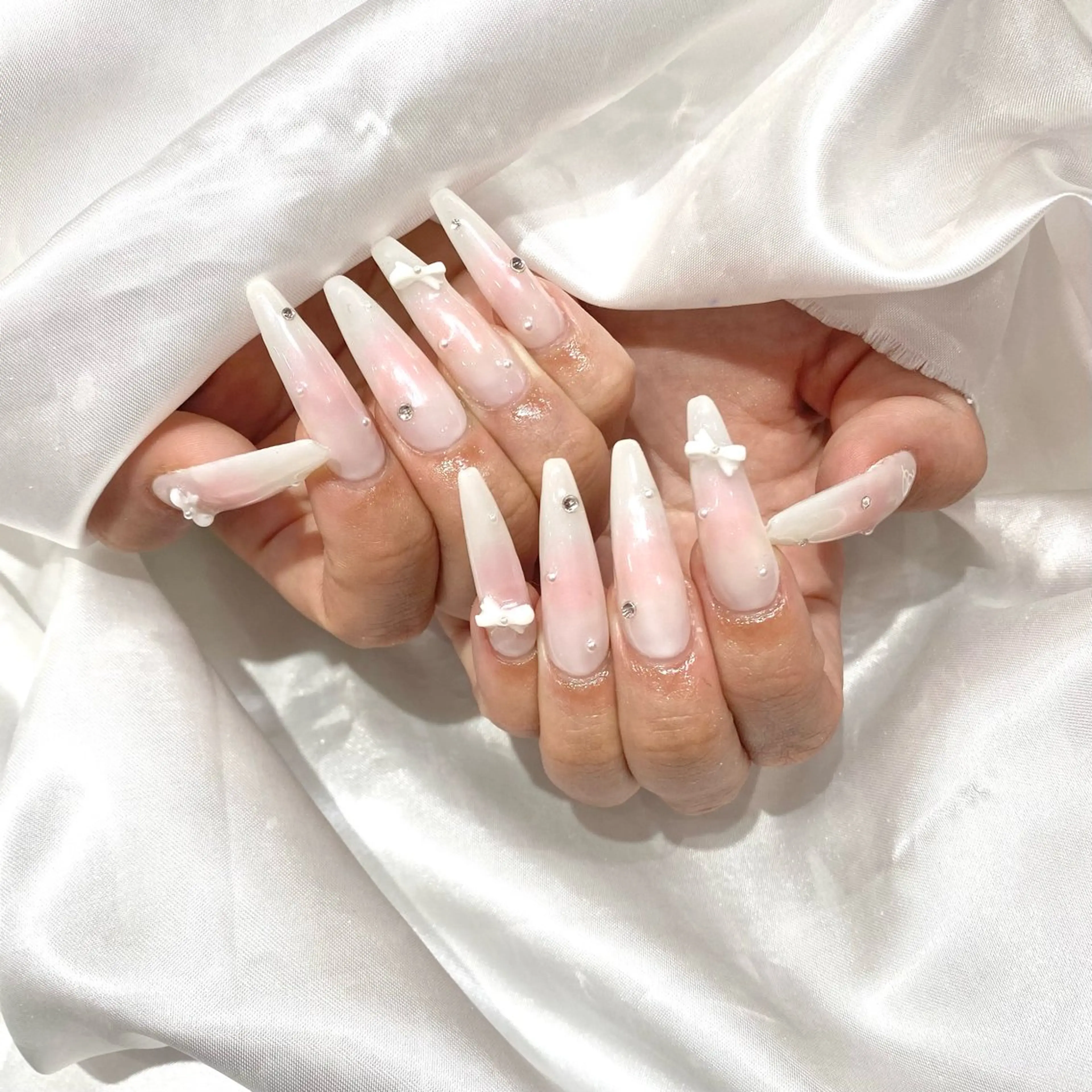 ネイル ハンドネイル WISTERIA azusaのネイルデザイン