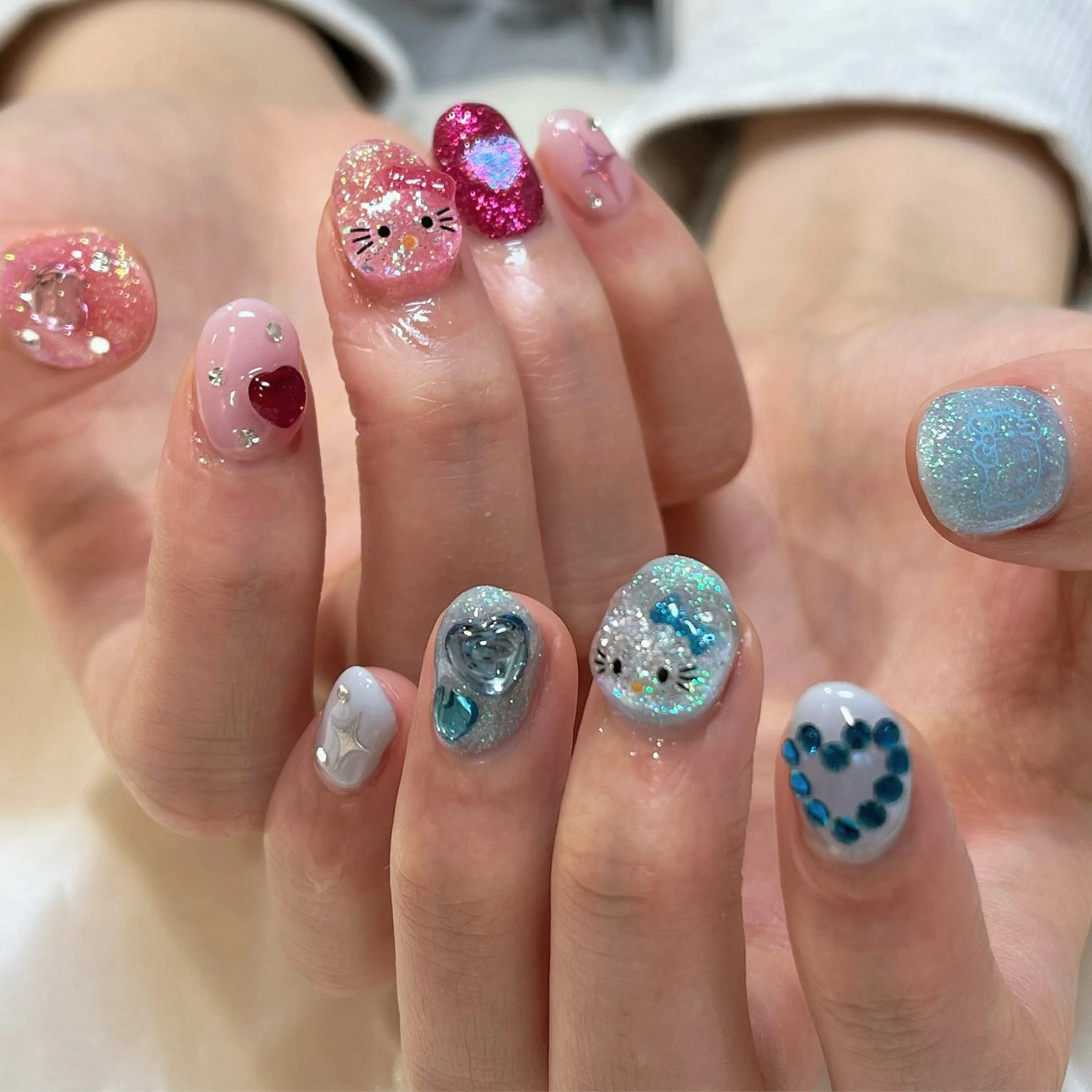 ネイル 内田 里穂のネイルデザイン