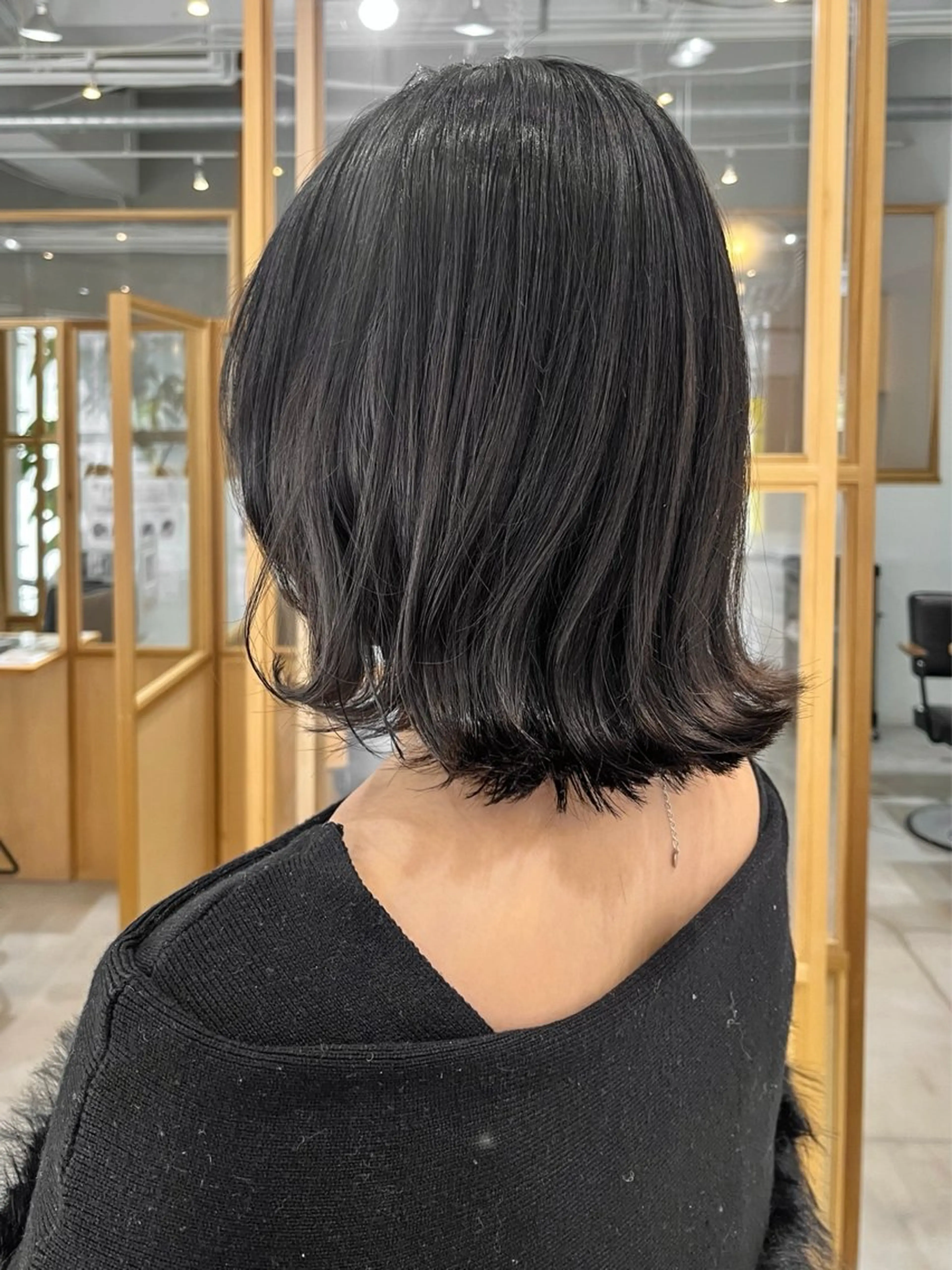 ミディアム 🐰FERIA 北千里 🐰のヘアスタイル