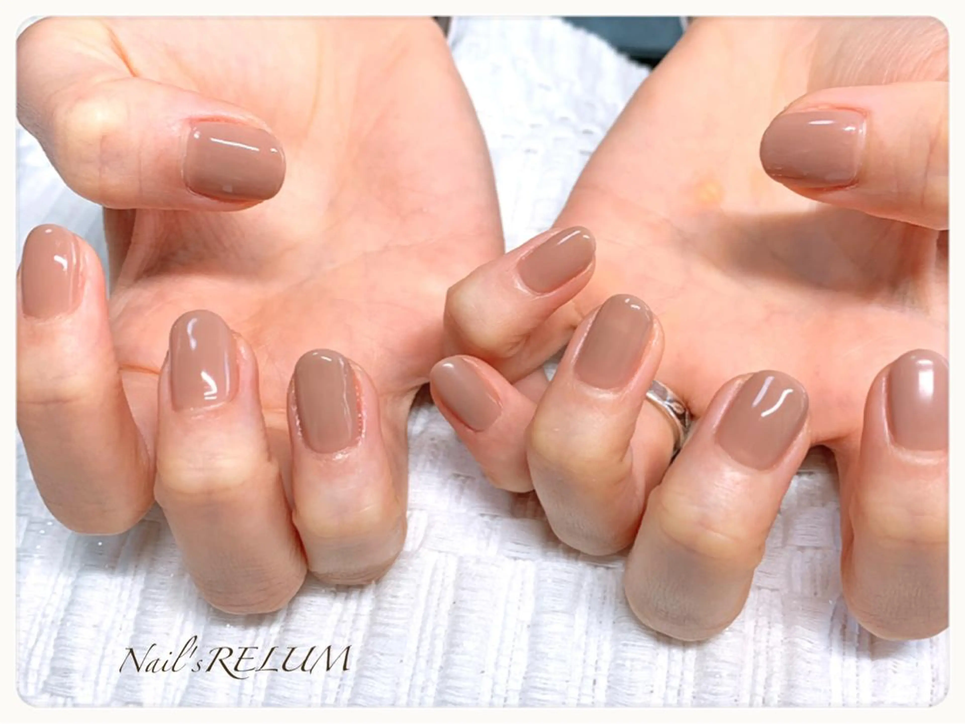 ネイル マットネイル ハンドネイル THECOLORS所属・近貞 莉奈のネイルデザイン