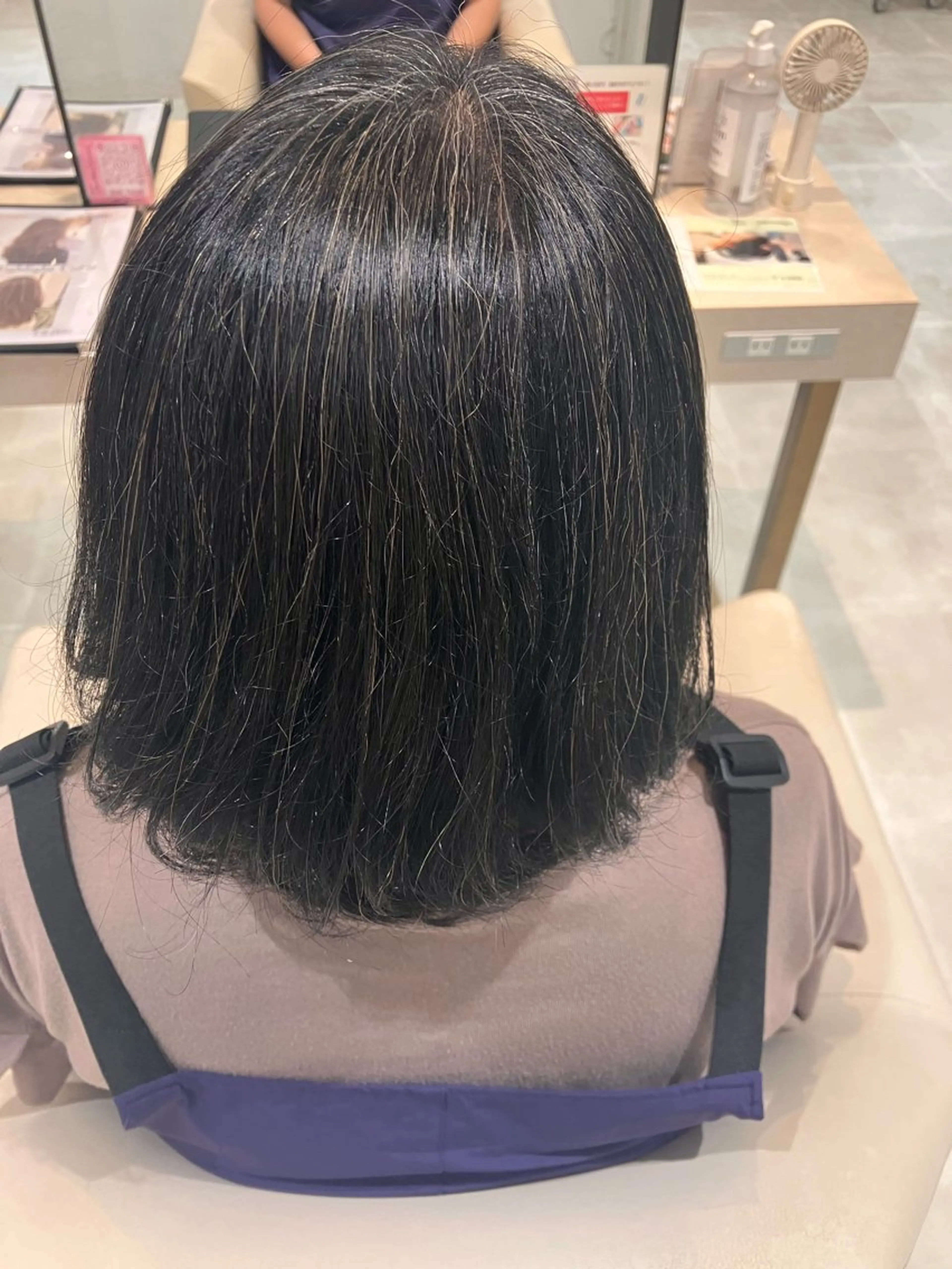 カラー SuR TROIS所属・岡﨑 乃愛のヘアスタイル