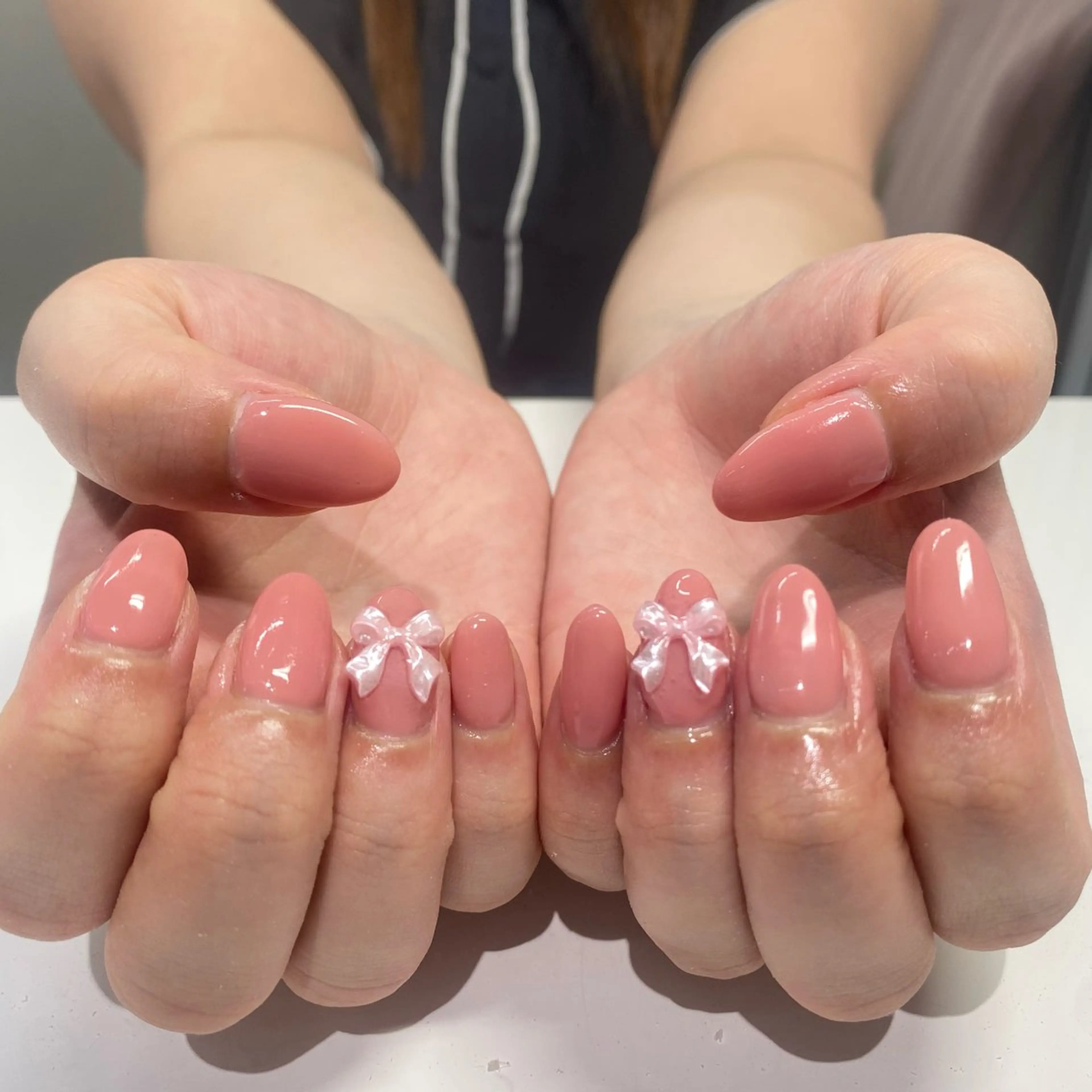 ネイル ワンカラーネイル リボン ハンドネイル yuuka/池袋 🐾WOLTOKYOのネイルデザイン