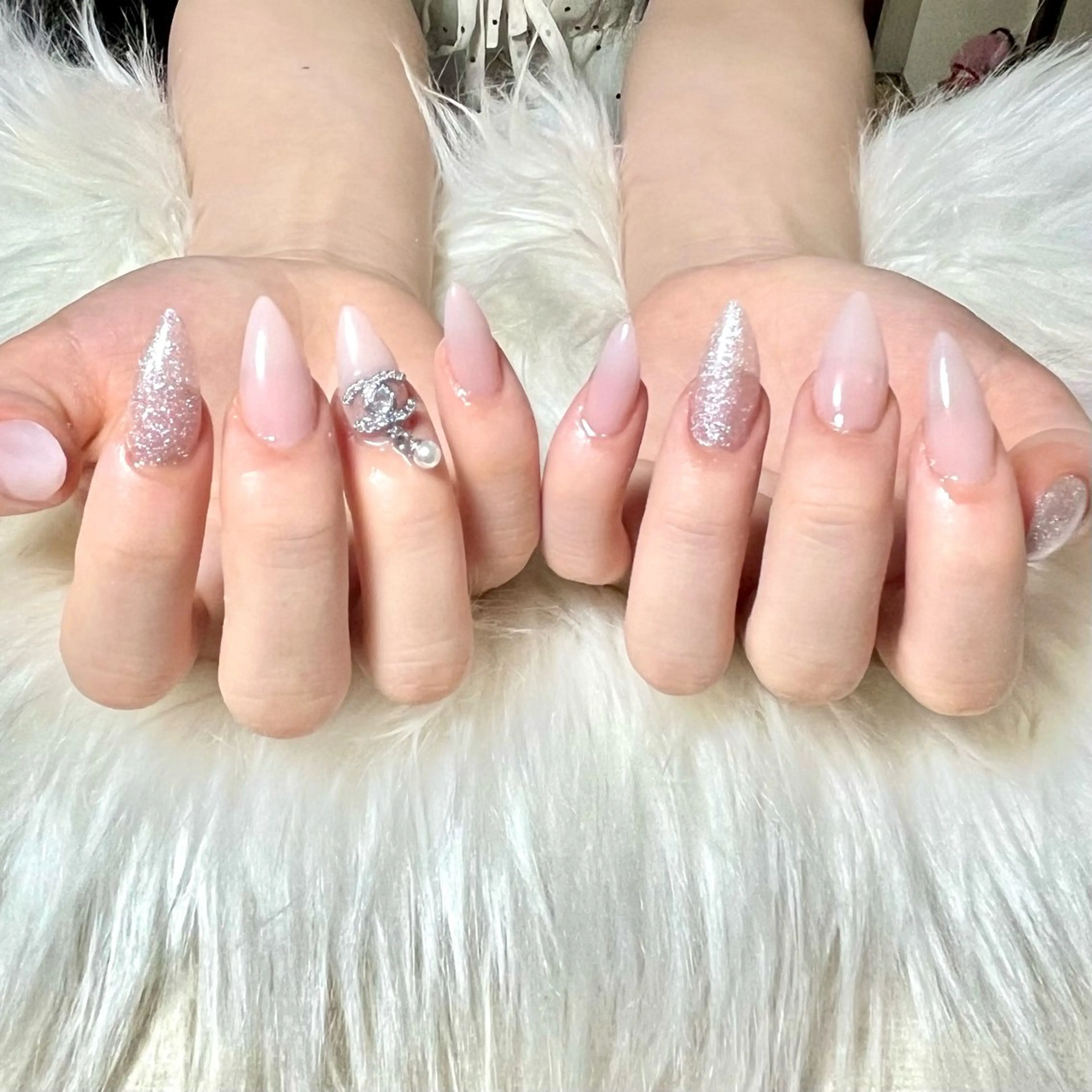 ネイル ハンドネイル ハンドケア hohomi .のネイルデザイン