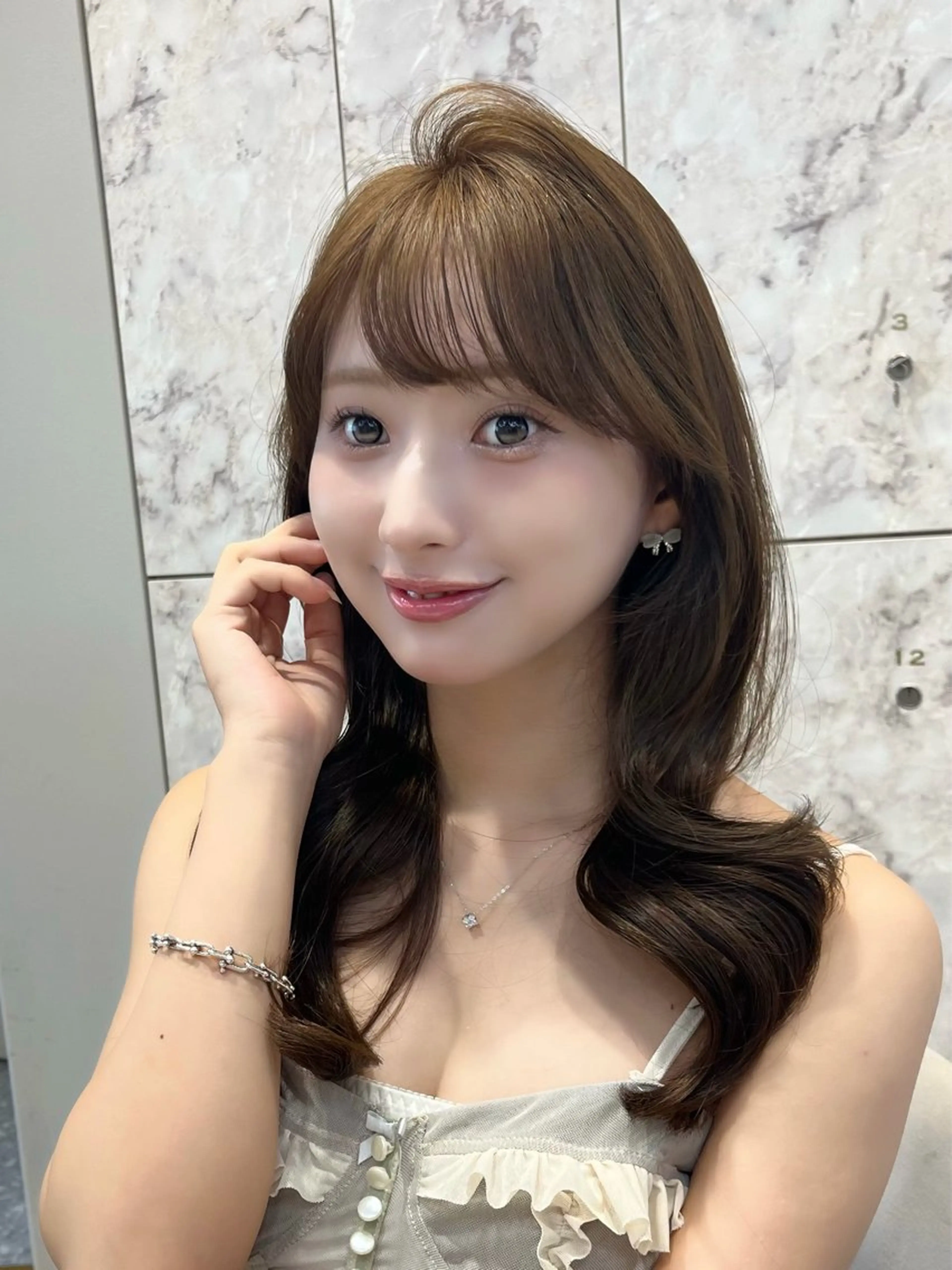 ロング カット ヘアカラー レイヤーカット 新宿🤍Maiのヘアスタイル