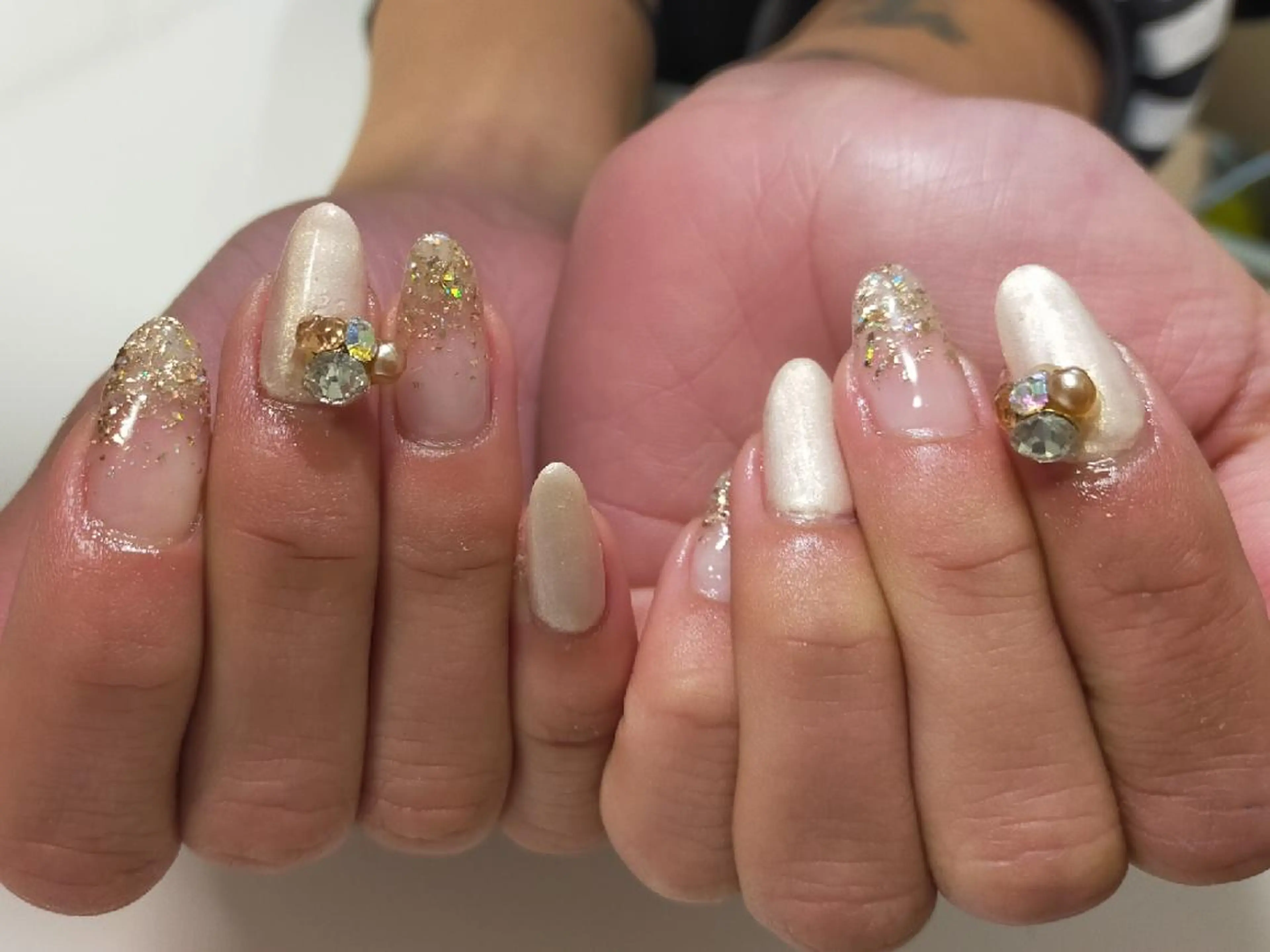 ネイル Lulu nail salon 南堀江店所属・西村 あやかのネイルデザイン