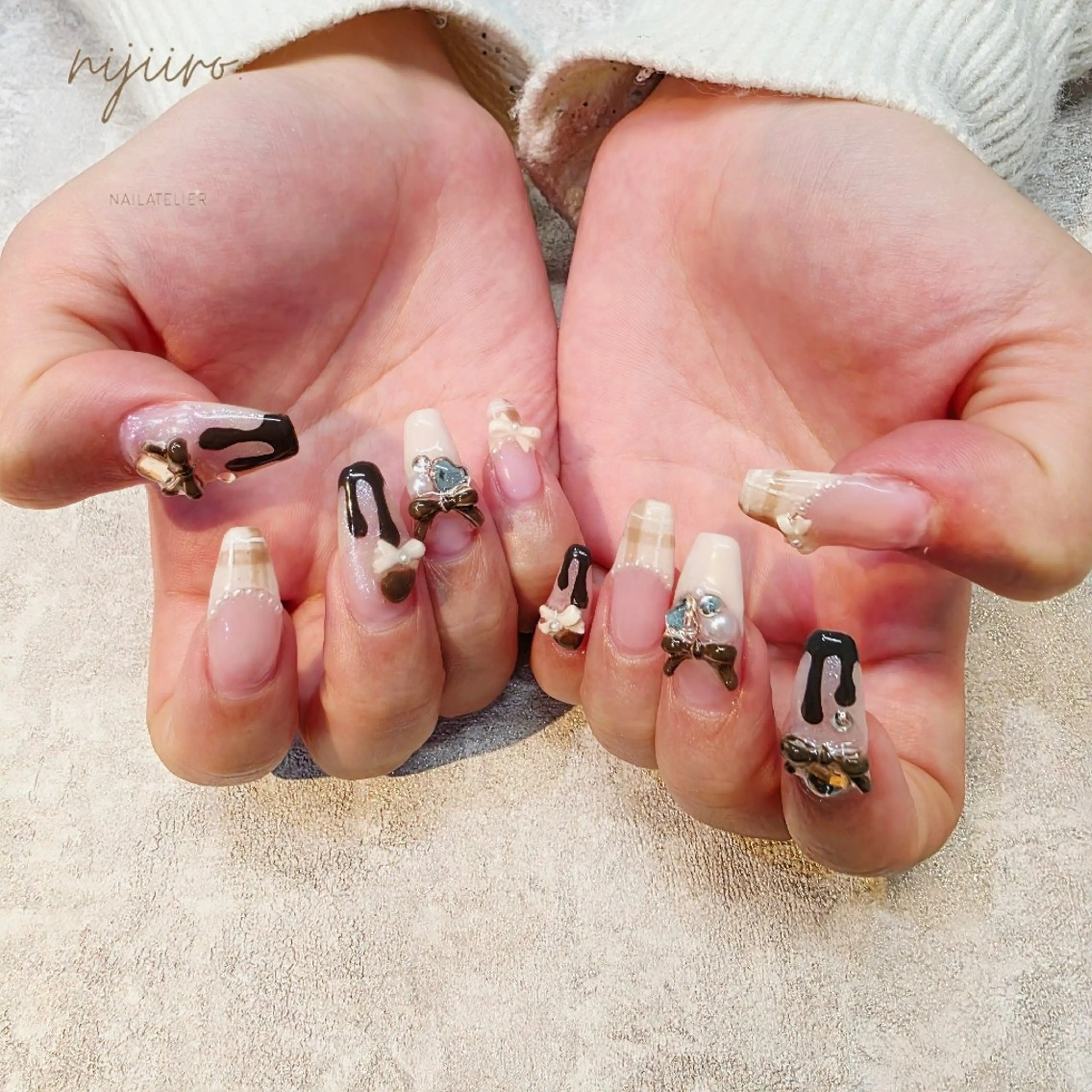 ネイル ハンドネイル nailatelier nijiiro.所属・nijiiro🌈 サトウのネイルデザイン