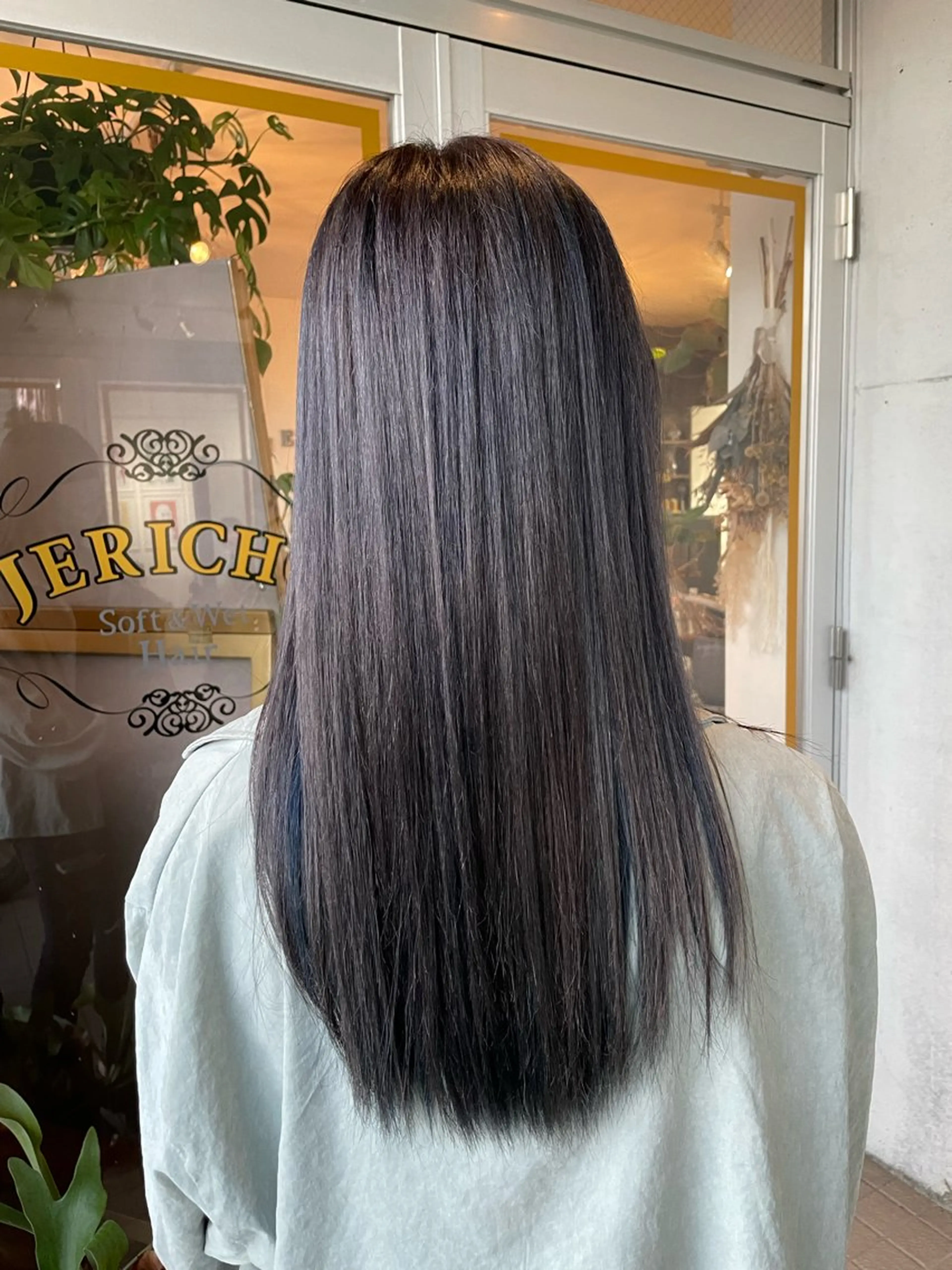 ロング カラー JERICHO HAIR所属・河野 由佳の眉毛・アイブロウイメージ