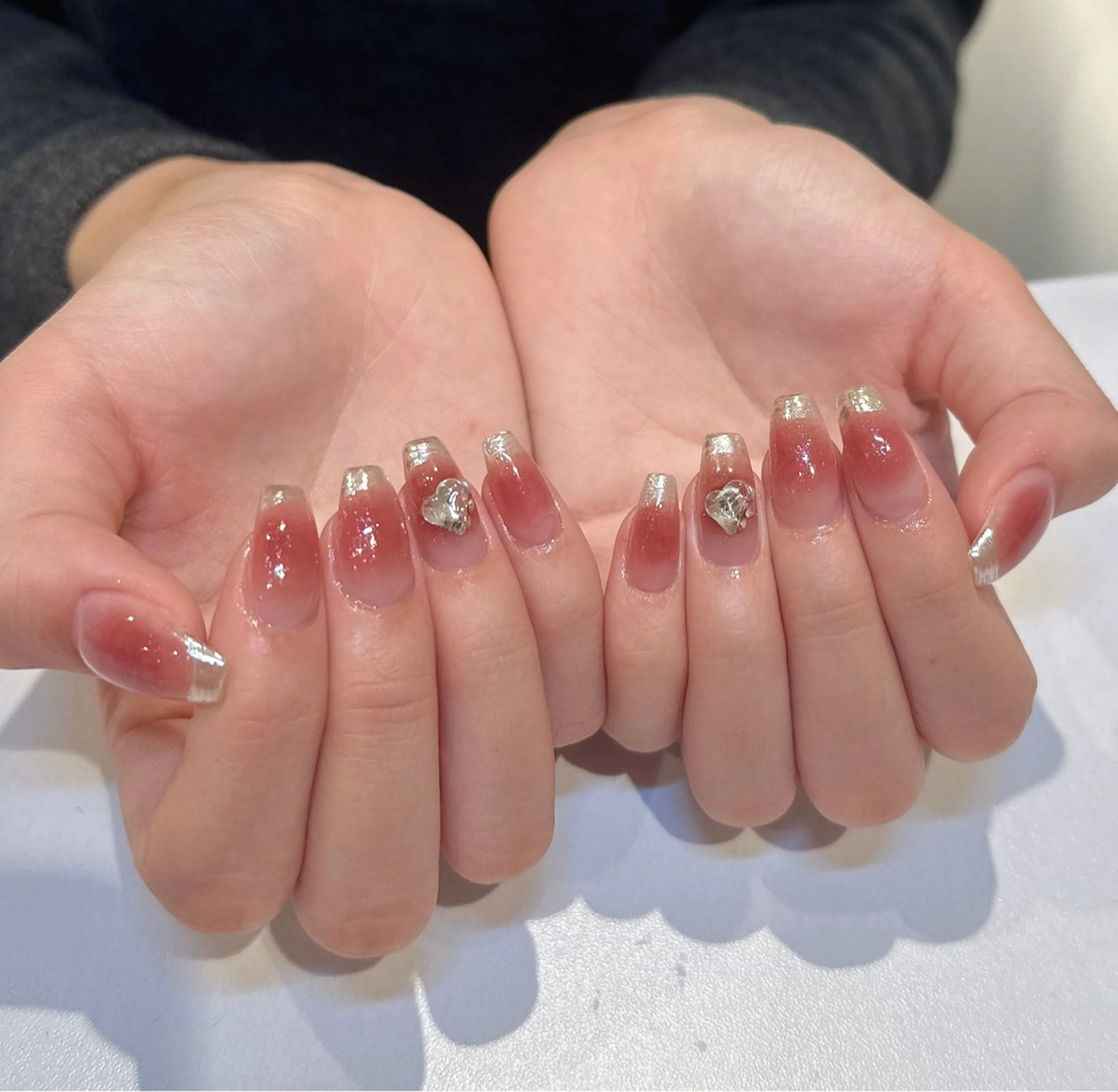 ネイル ハンドネイル She nail studio 原宿店所属・🧸原宿の美フォルム ネイリスト🧸いいだのネイルデザイン
