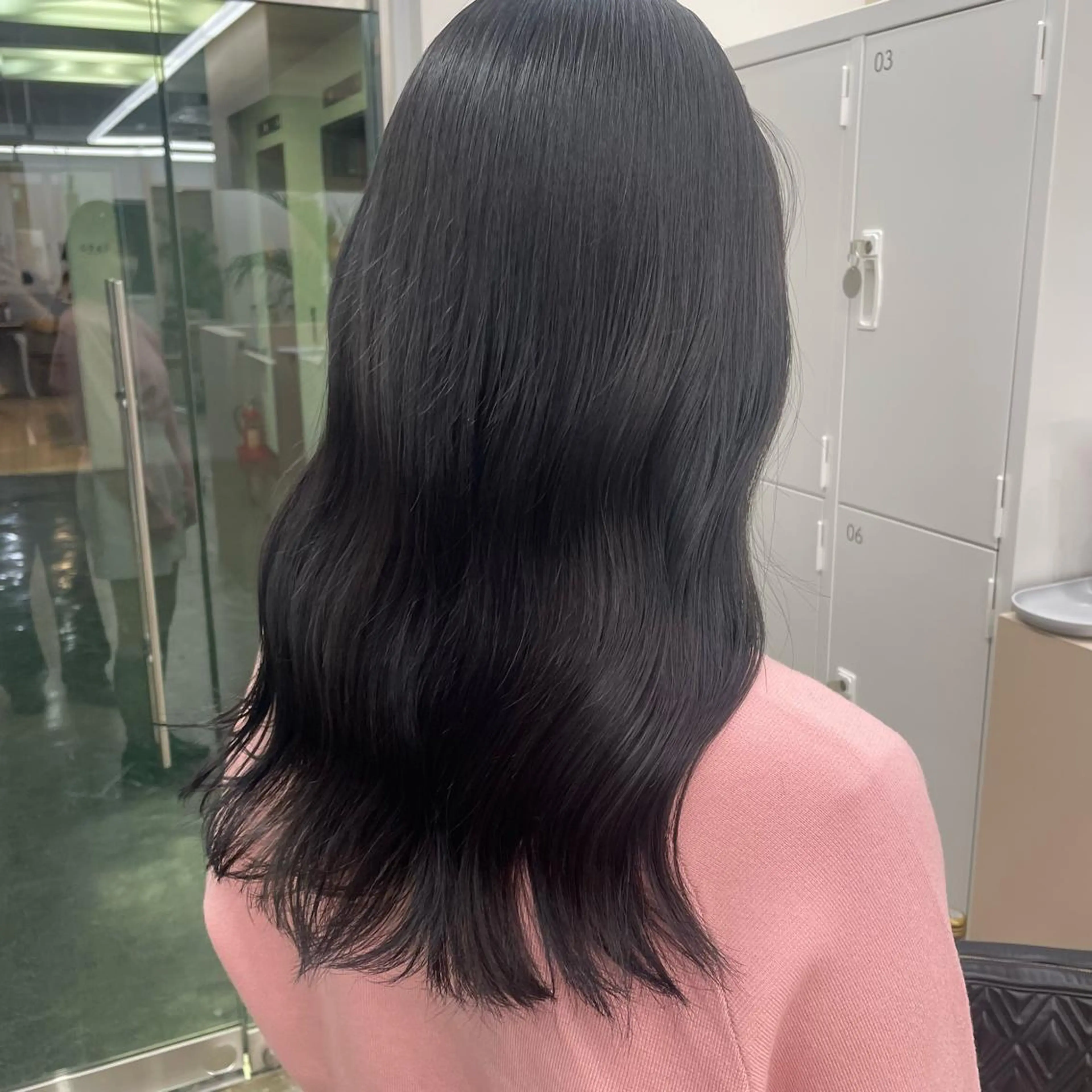 ミディアム カラー 🔵暗髪　特化🔵 梅田・増田のヘアスタイル