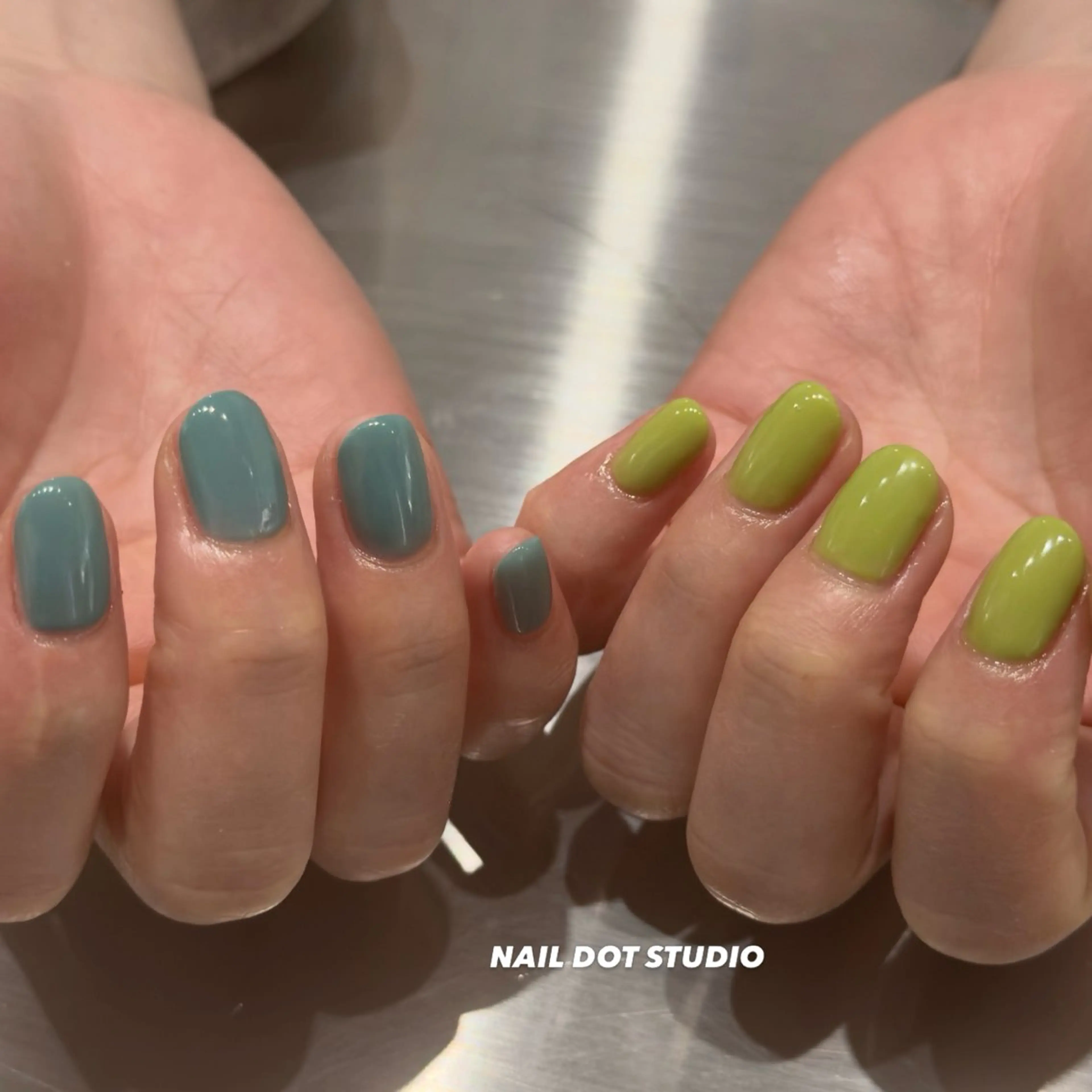 ネイル ハンドネイル NAILDOTSTU DIO SEINAのネイルデザイン