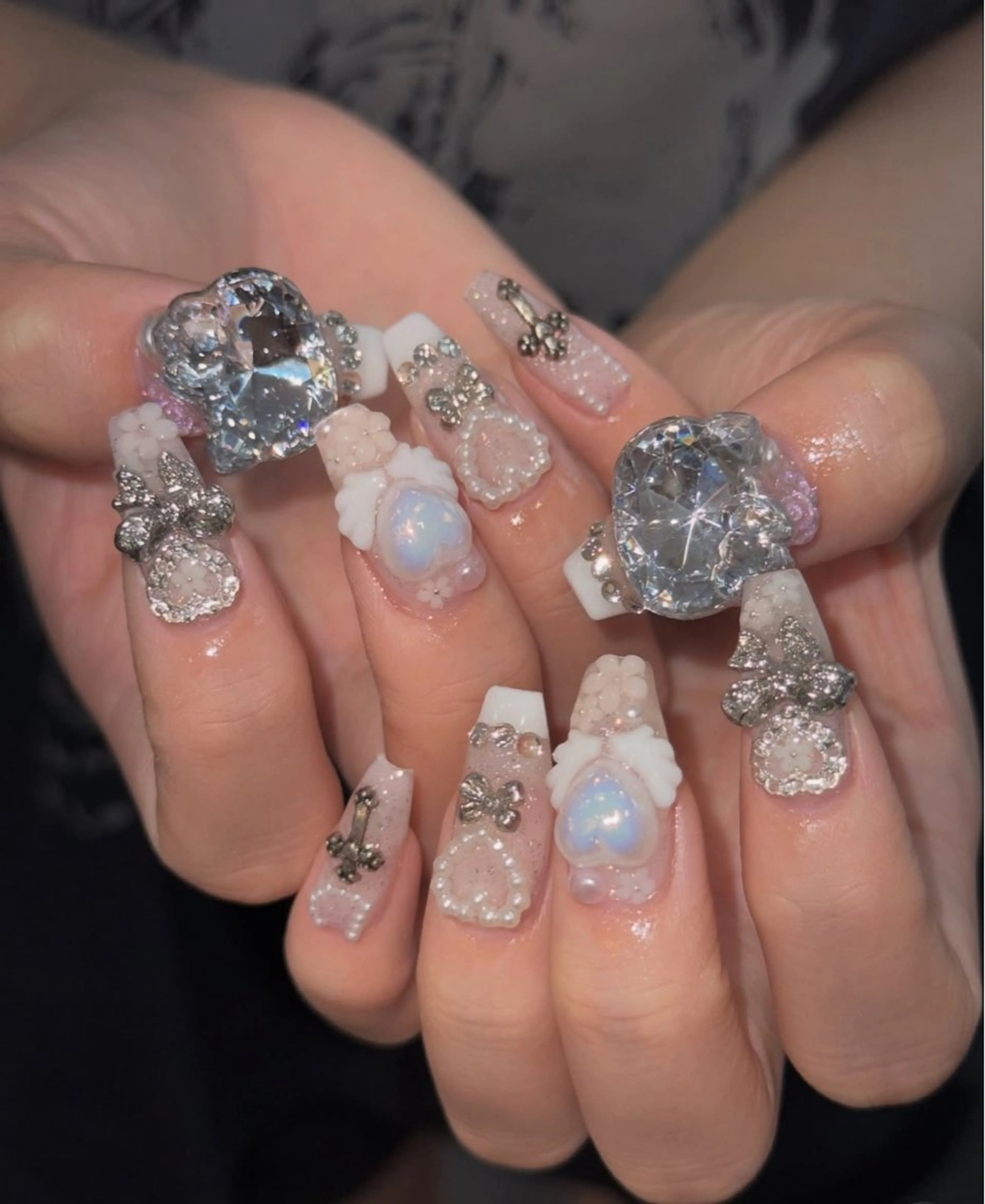 ネイル フラッシュネイル フレンチネイル グラデーション キラキラネイル 韓国ネイル ハンドネイル rina nailのネイルデザイン