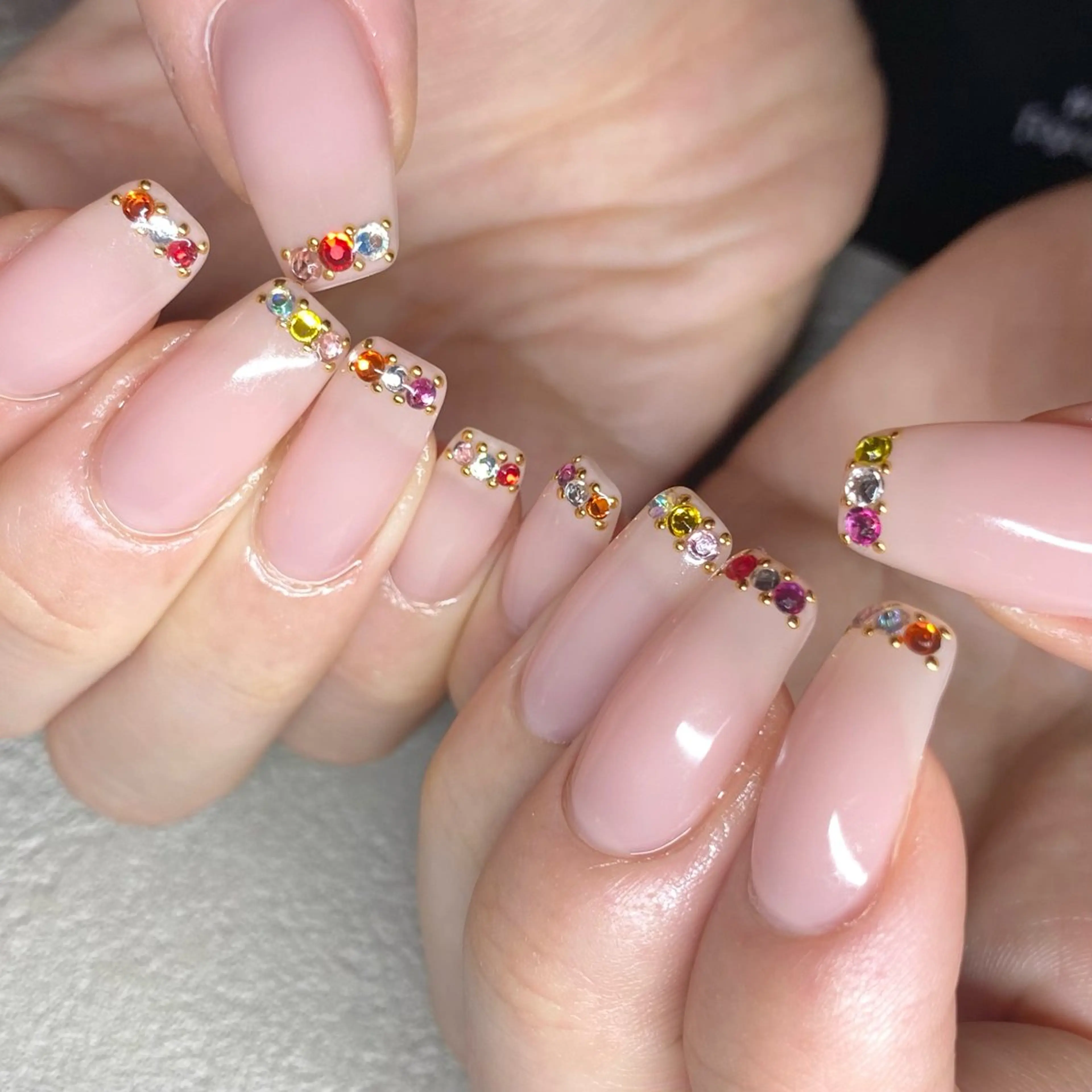 ネイル アートネイル ニュアンスネイル 冬ネイル ハンドネイル 山田 貴子のネイルデザイン