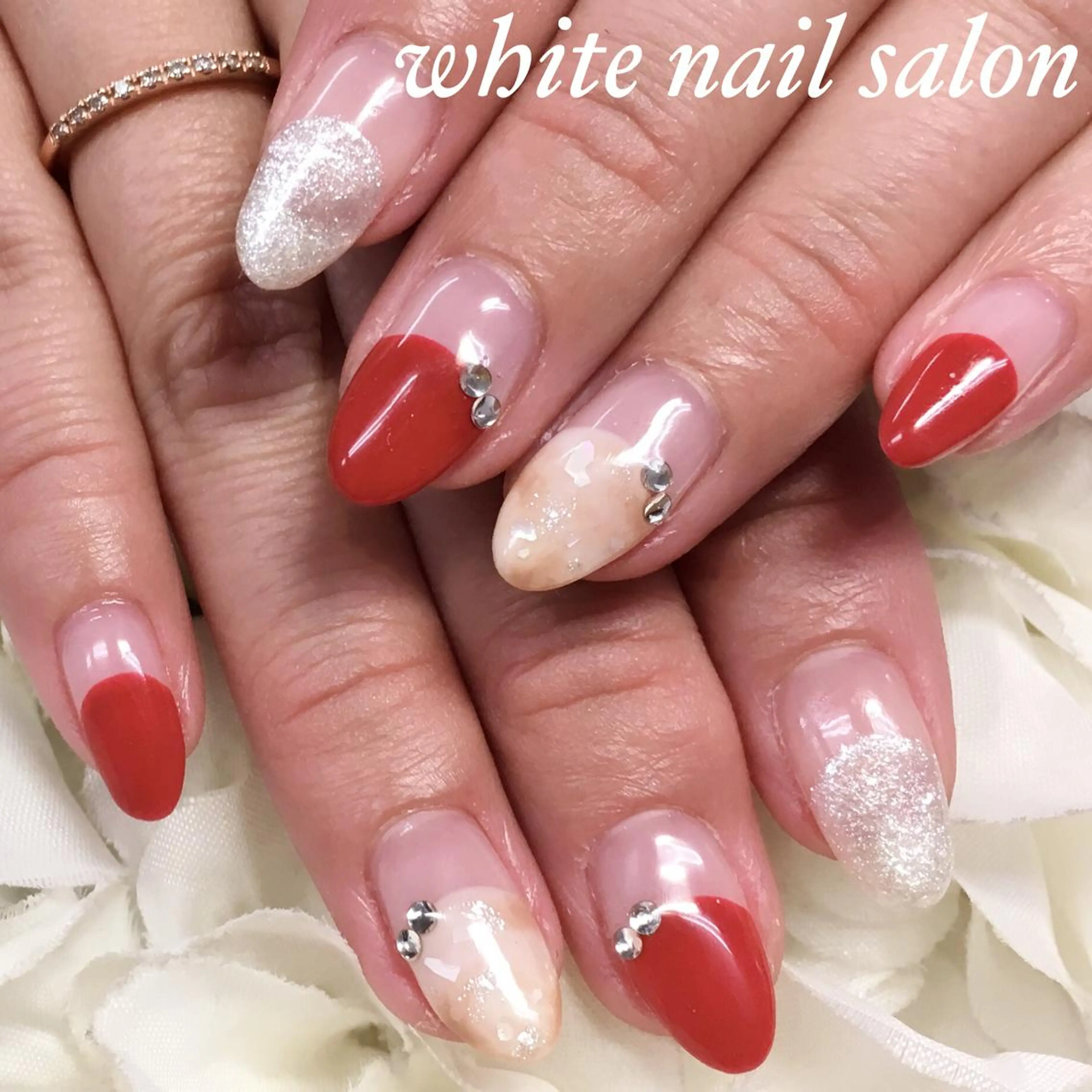 ネイル フットネイル フレンチネイル ジェルネイル シンプルネイル ハンドネイル white nail salonのネイルデザイン