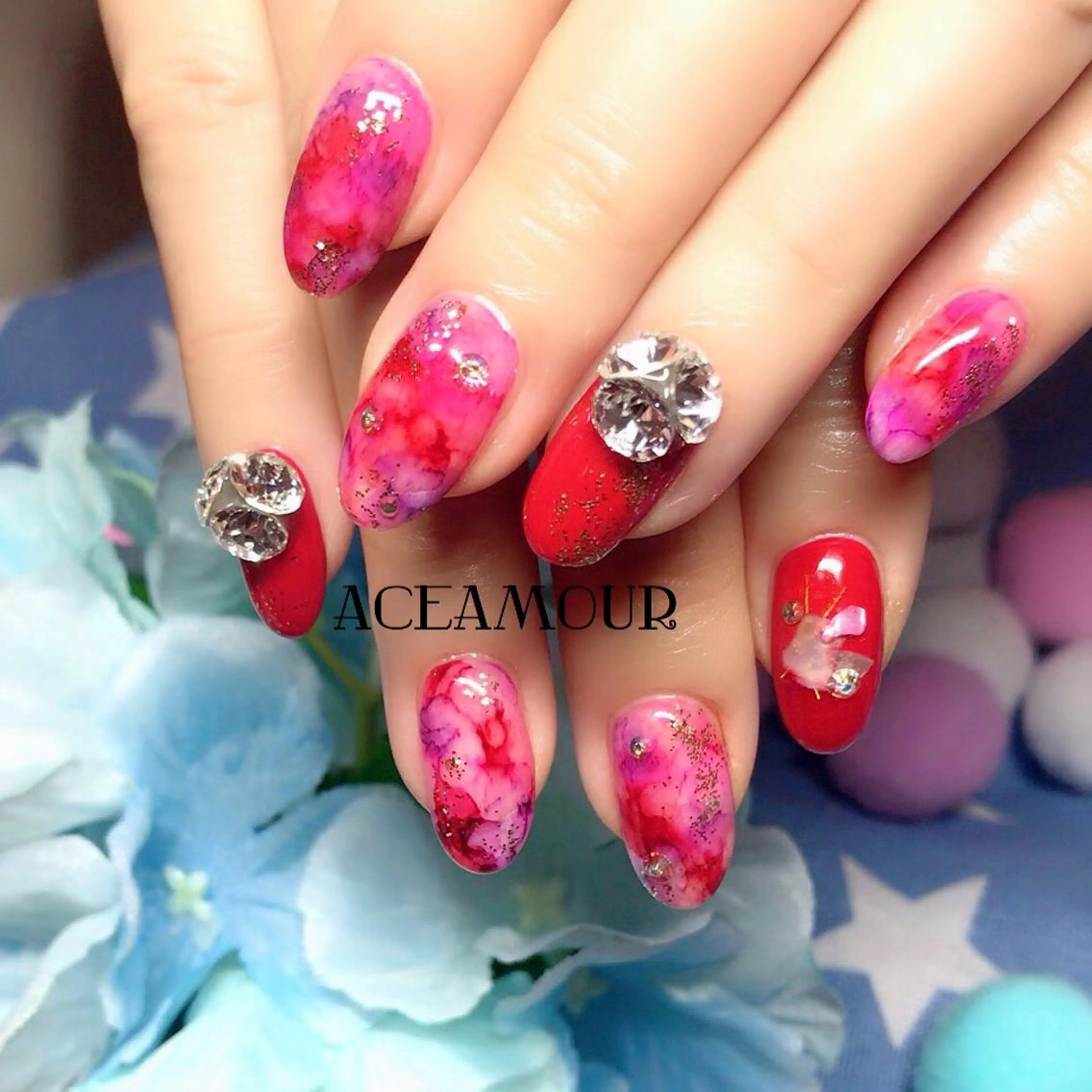 ネイル ニュアンスネイル ワンカラーネイル ストーンネイル ネイル/耳つぼ /新ホワイトニングのネイルデザイン