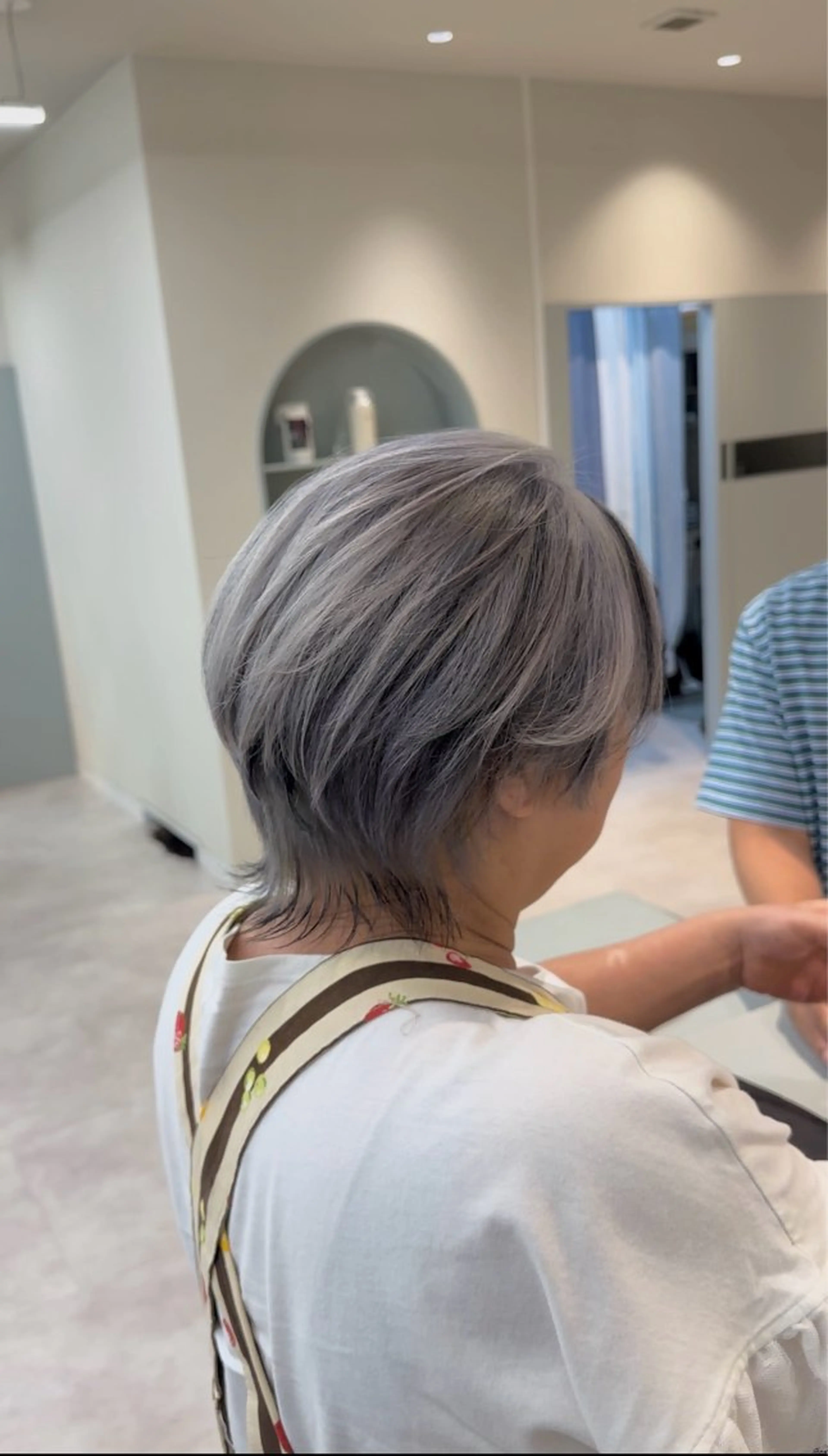 ショート 🫧ペール系カラー /デザイン秀喜🫧のヘアスタイル