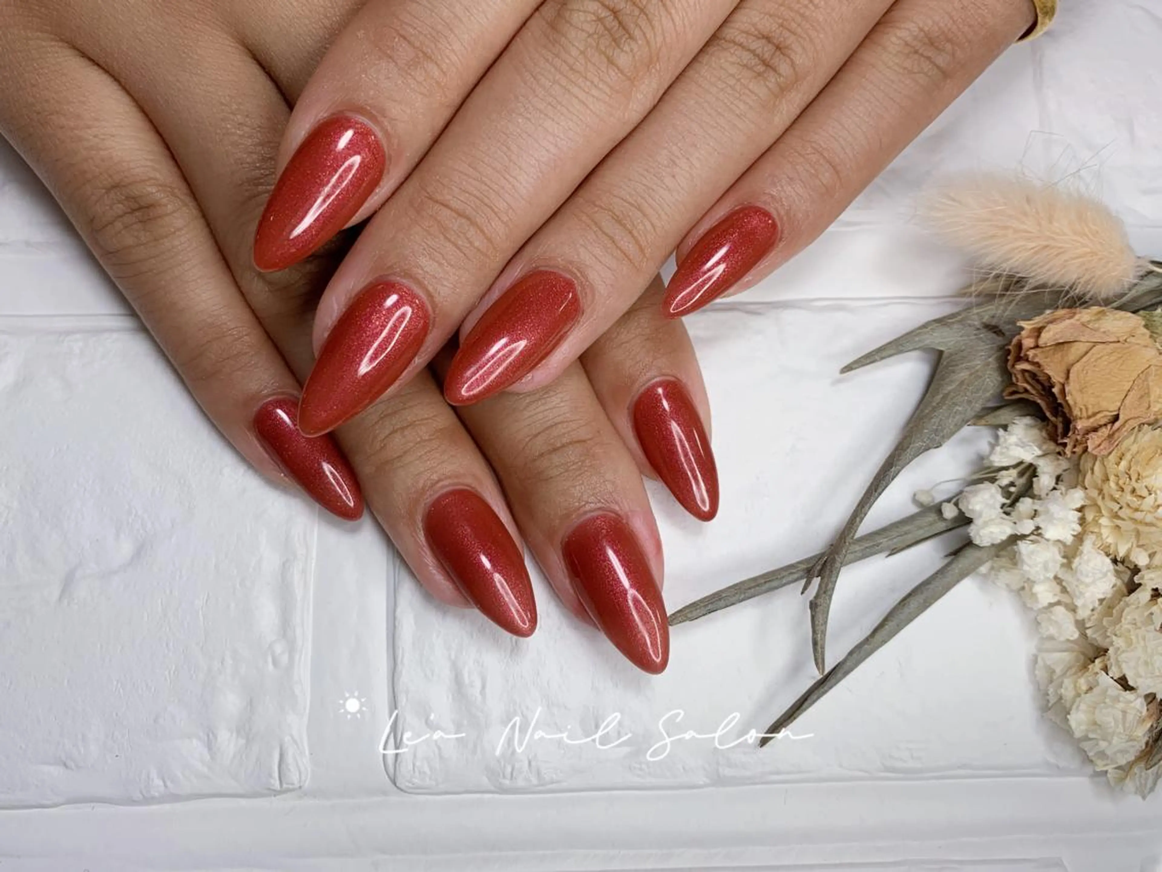 ショート カラー ネイル Lea NAILsalon所属・Le’a NailSalonのネイルデザイン