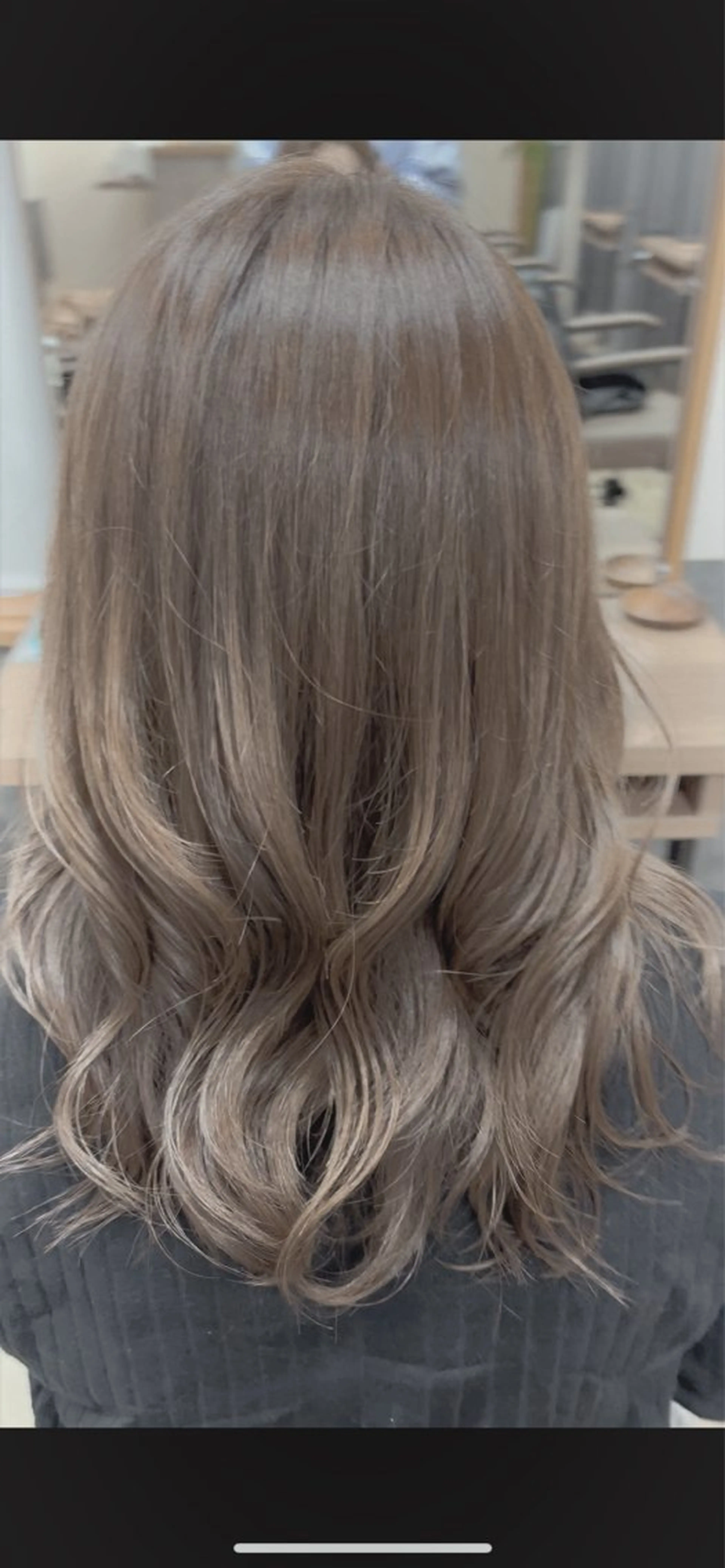 ミディアム カラー TELA HAIR AYANOのヘアスタイル